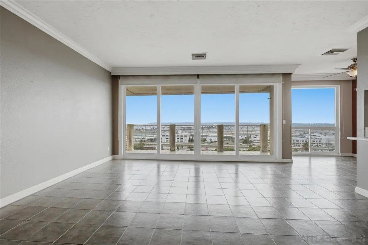 Photo #13: 260020233 Listing: Photo #13