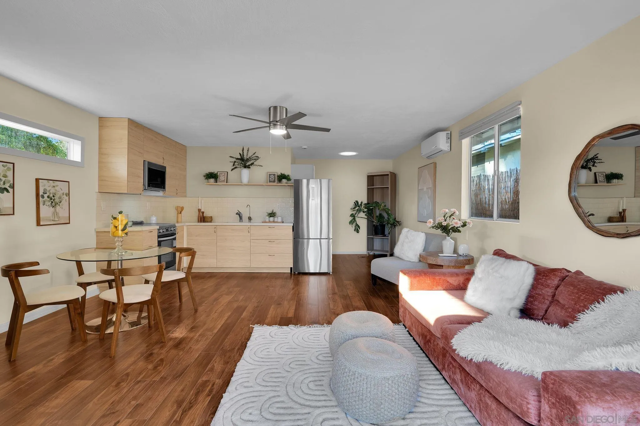 https://cdn.realtyfeed.com/cdn/127/260020234/455efa01e48ed662bc150188f2e1f629.webp