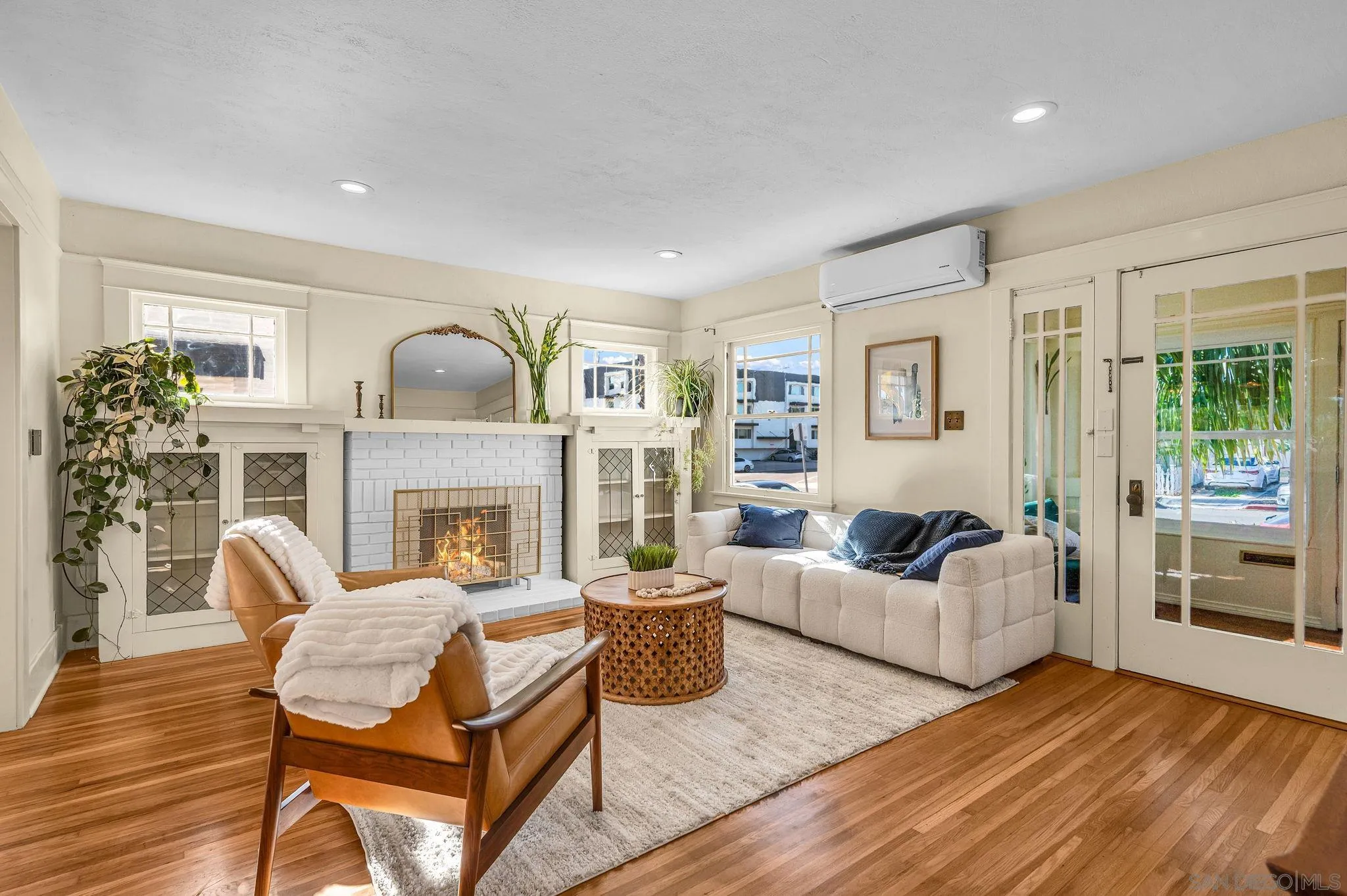 https://cdn.realtyfeed.com/cdn/127/260020234/a755300fc11b8e036112f944fb7aec69.webp