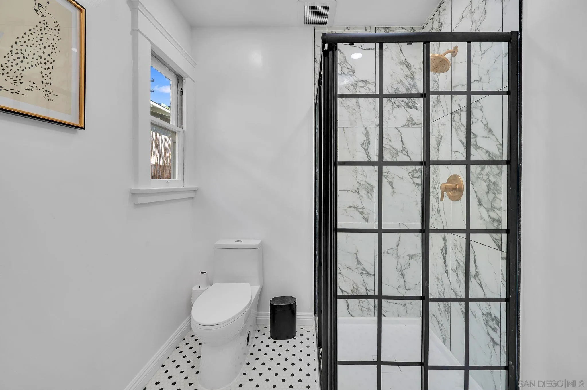 https://cdn.realtyfeed.com/cdn/127/260020234/c51c0f563da1d500a0b3678e65902892.webp