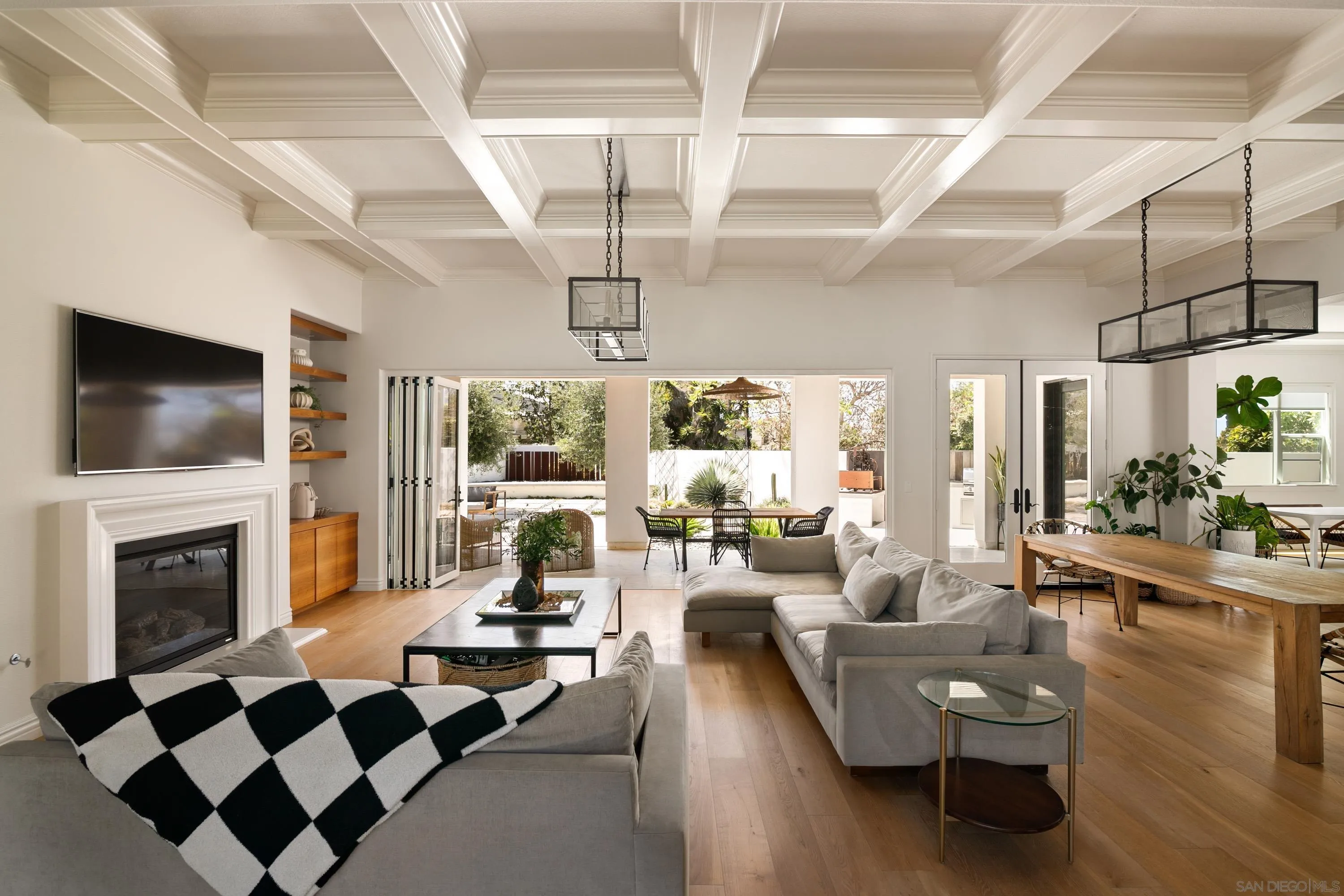 809 Sandy Court, Encinitas, CA 92024 - Main photo, Encinitas, CA