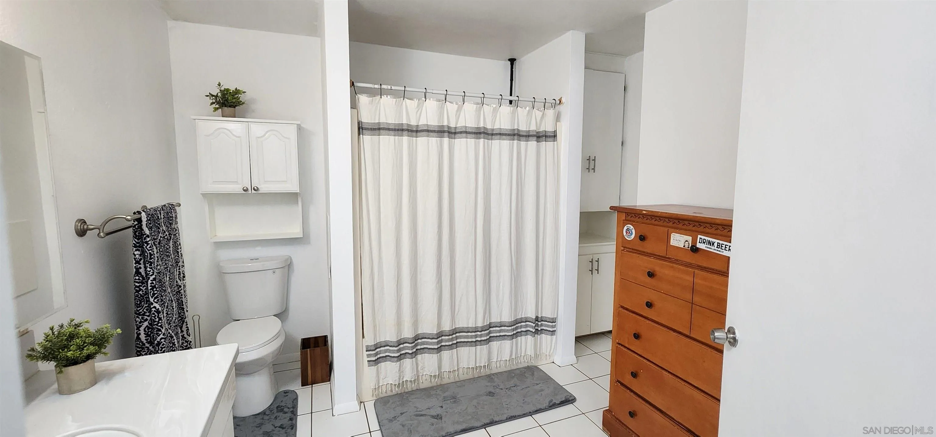 https://cdn.realtyfeed.com/cdn/127/260020239/78cd2c054ef0c1cc9cc77577cb9f7ea7.webp