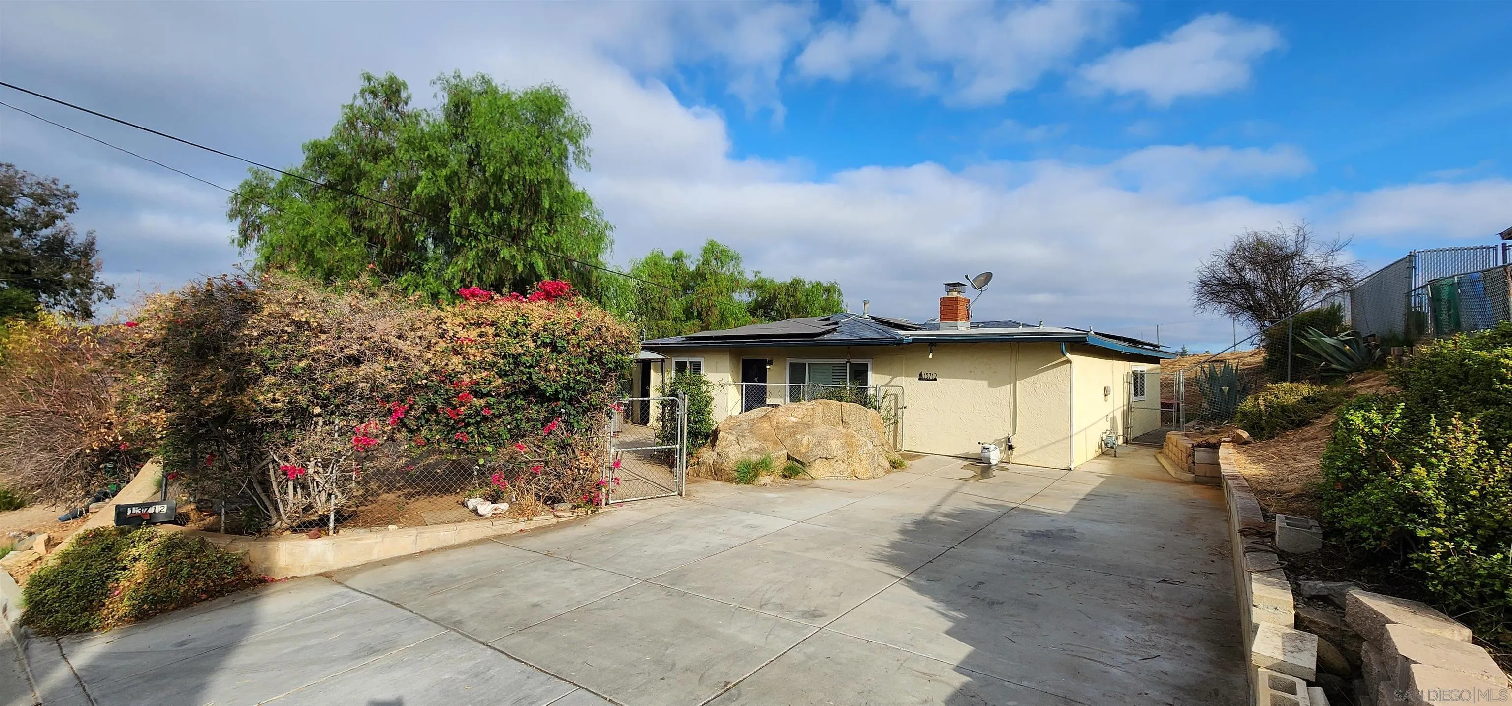 13712 Ridge Hill, El Cajon, CA 92021 - Photo 2 of 16, El Cajon, CA
