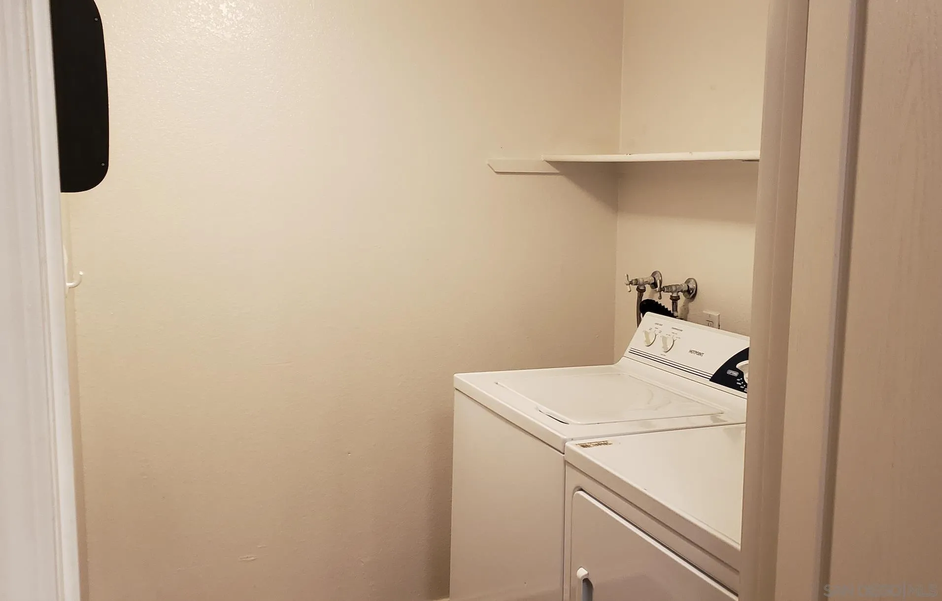 Photo #6: 260020243 Listing: Photo #6