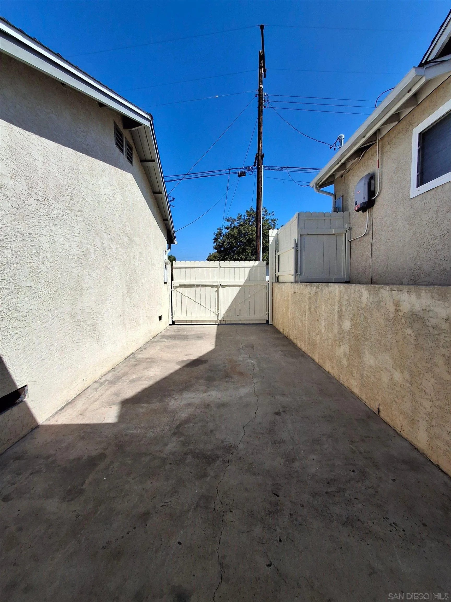https://cdn.realtyfeed.com/cdn/127/260020245/537db5825a9cb22f86b69a3338669aa1.webp