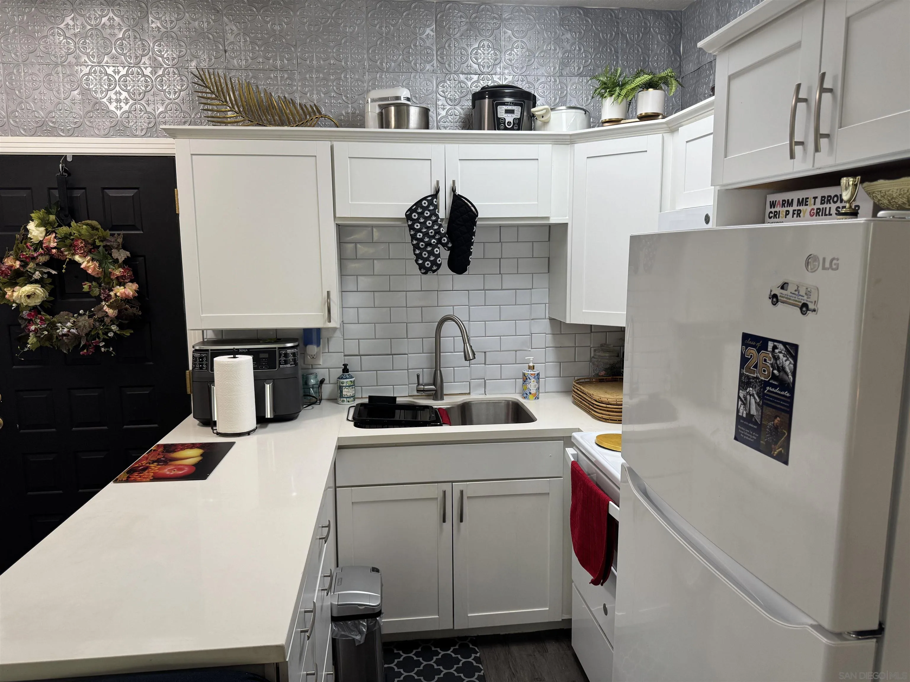 Photo #9: 260020250 Listing: Photo #9