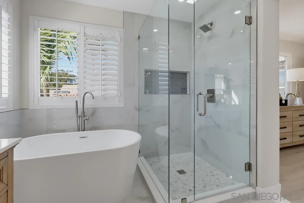 https://cdn.realtyfeed.com/cdn/127/260020253/2ff06f706edc2a54ebe67c7583f8db5a.webp