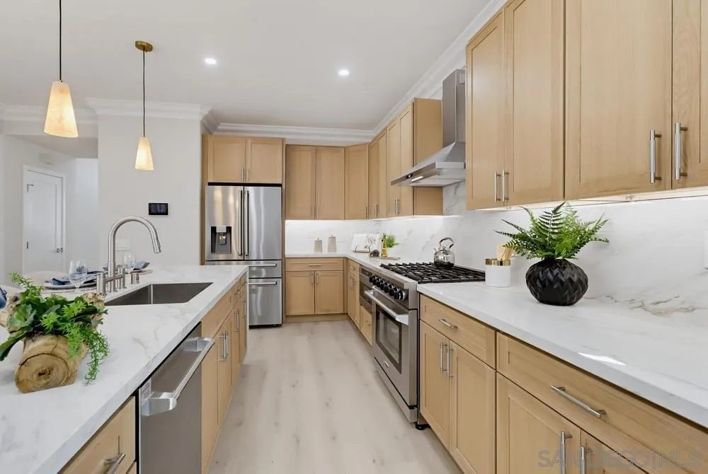 https://cdn.realtyfeed.com/cdn/127/260020253/88df54a02d4b93541d2e41430b4e9429.webp