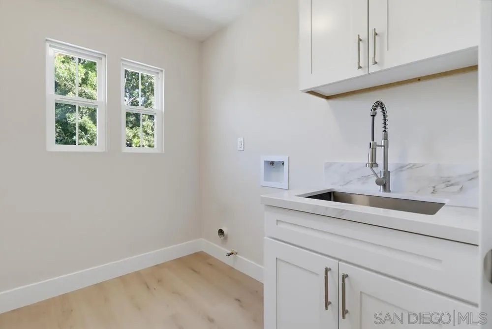 https://cdn.realtyfeed.com/cdn/127/260020253/dbfc2d07e2ab386338dc7ee852683e02.webp