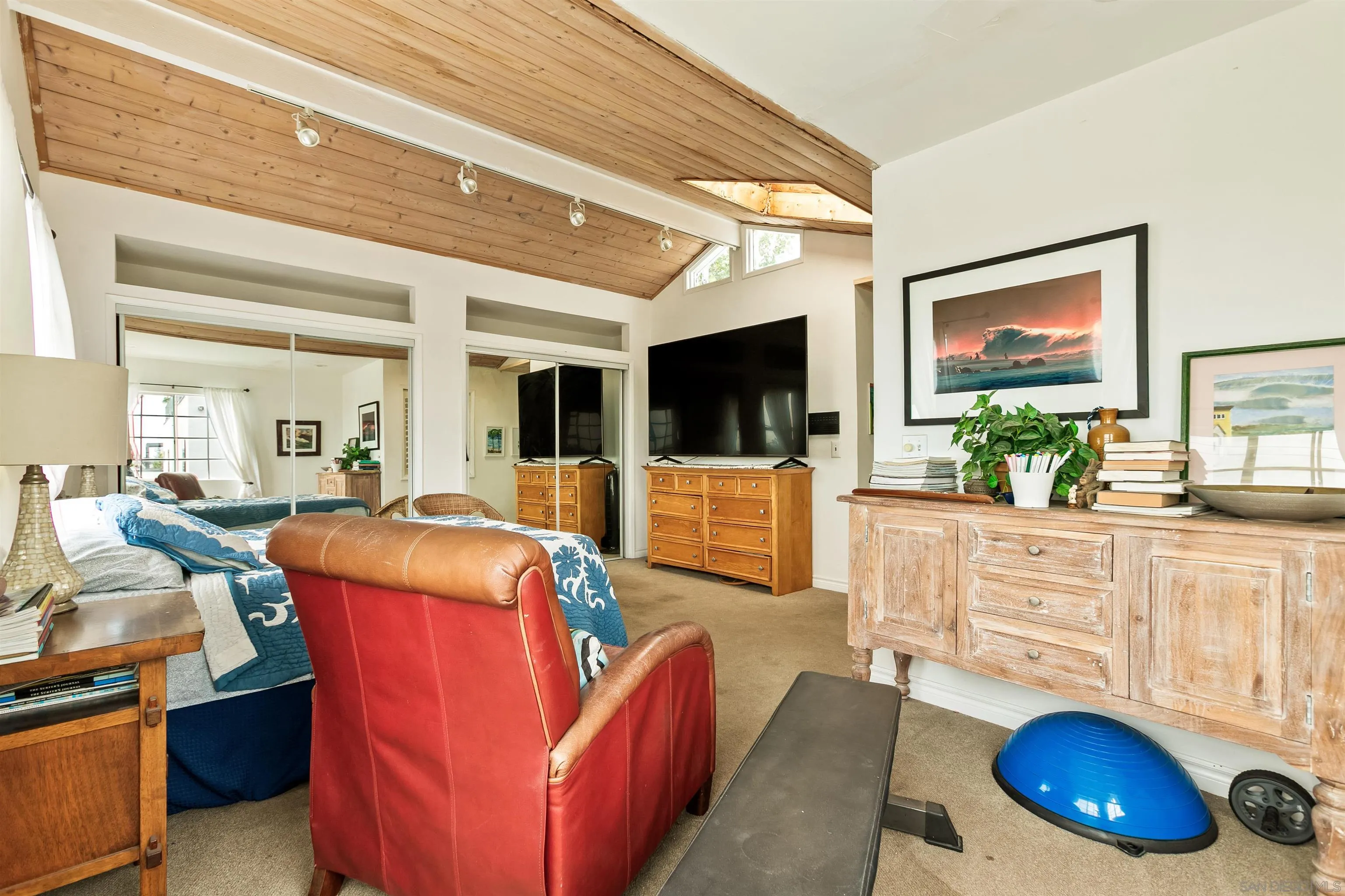 https://cdn.realtyfeed.com/cdn/127/260020254/944eab02c9bd987ff766bcb3154efb00.webp