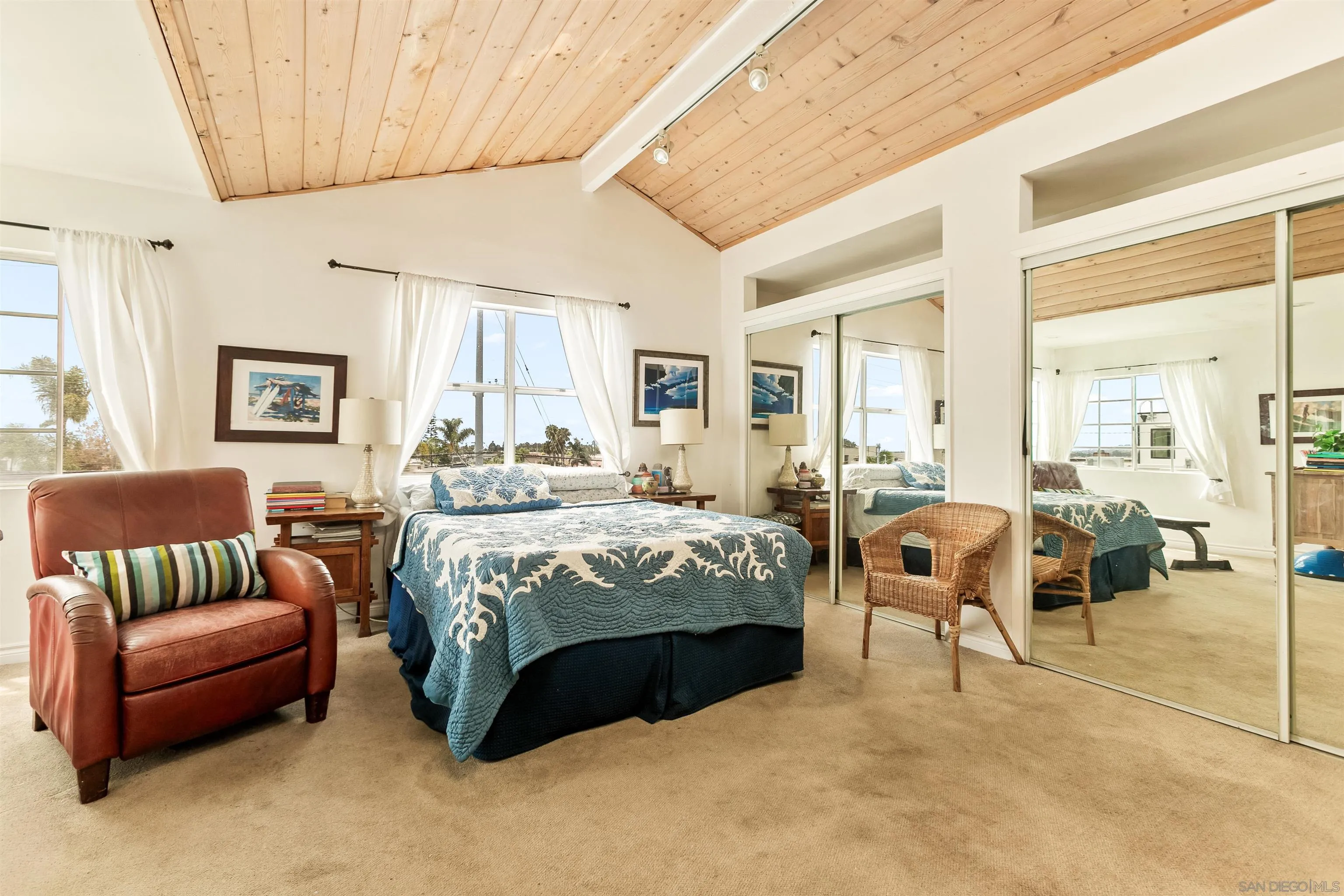https://cdn.realtyfeed.com/cdn/127/260020254/ba9d8566f45921579be0a5194fbff029.webp