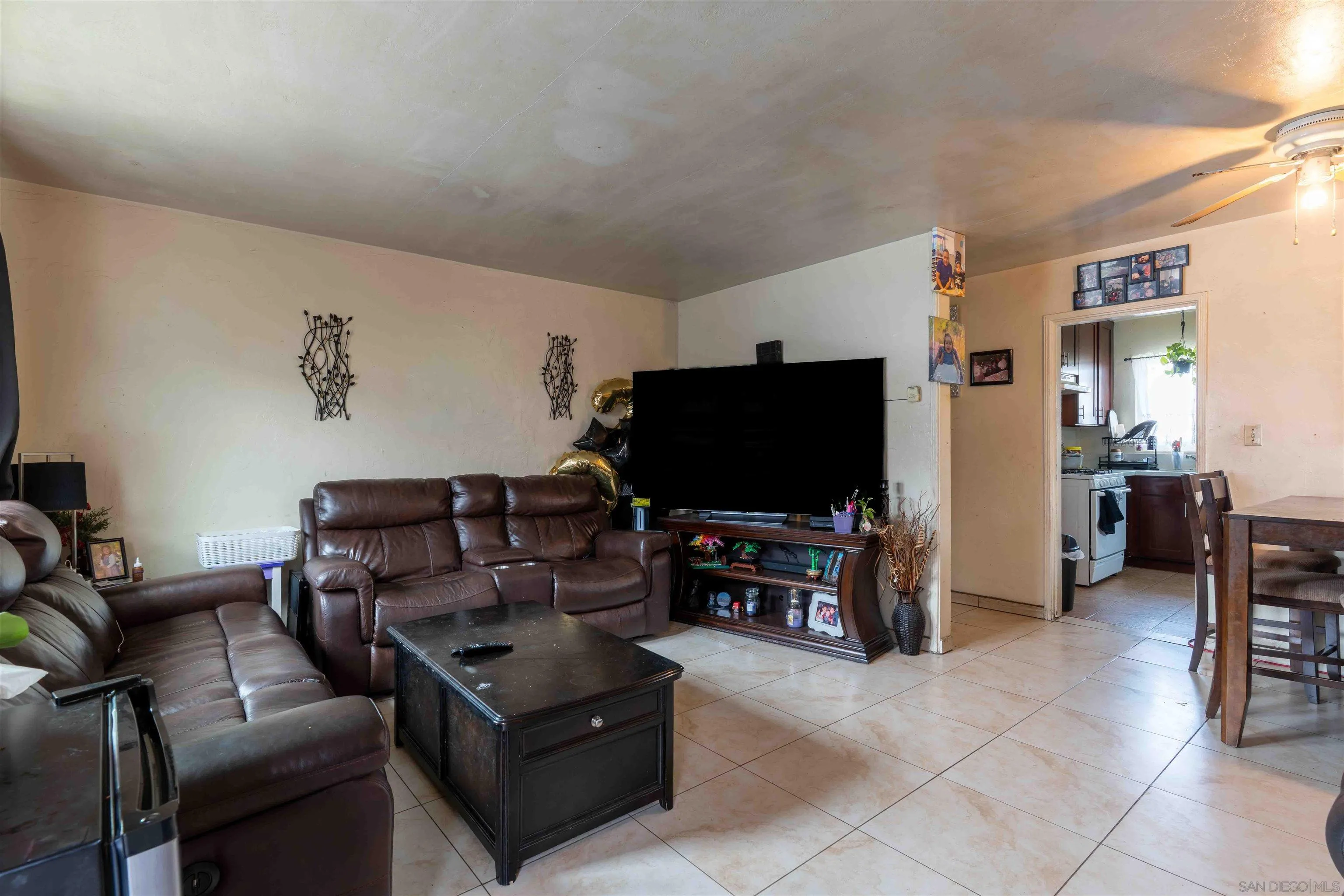 https://cdn.realtyfeed.com/cdn/127/260020258/cd4caea4a71a520e141e9154a833d418.webp