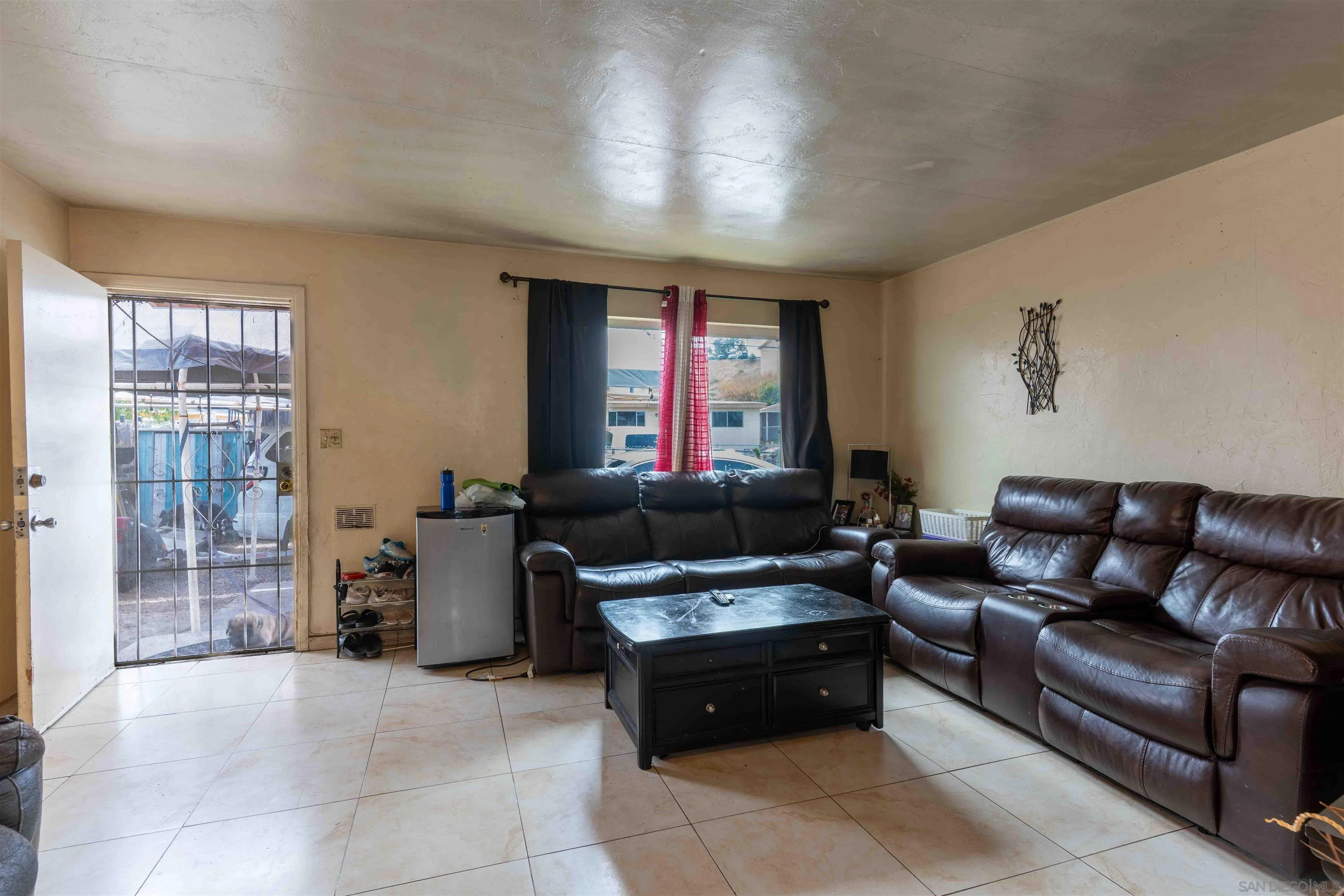 https://cdn.realtyfeed.com/cdn/127/260020258/e81ef4be7073cffe56f70d54bf059e11.webp