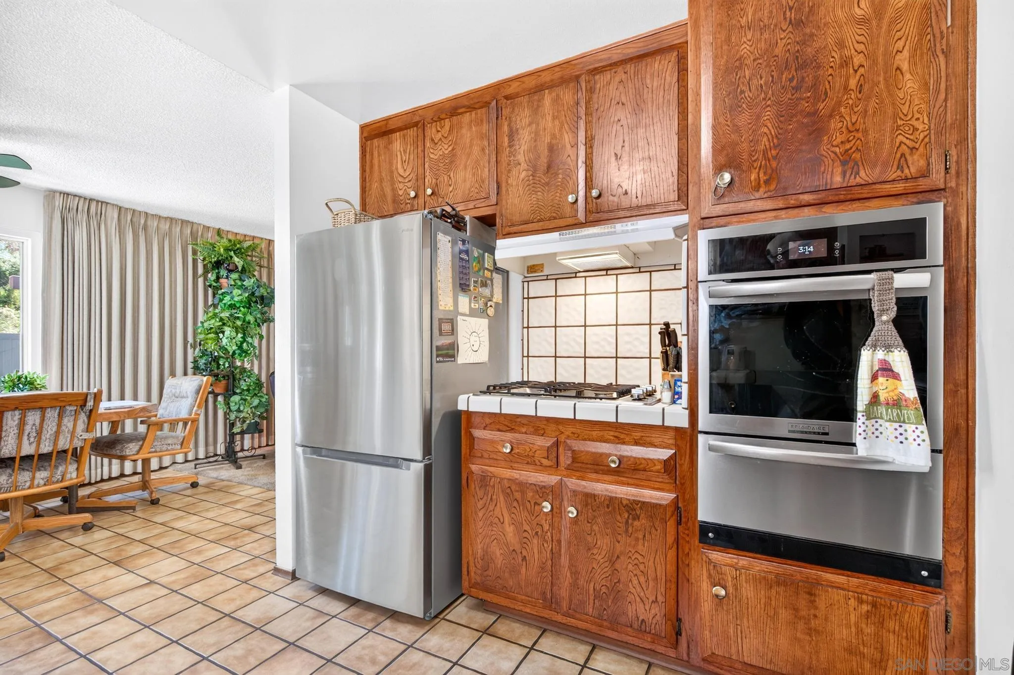 https://cdn.realtyfeed.com/cdn/127/260020259/2605bbe3122c7243a8ba03d712507d92.webp