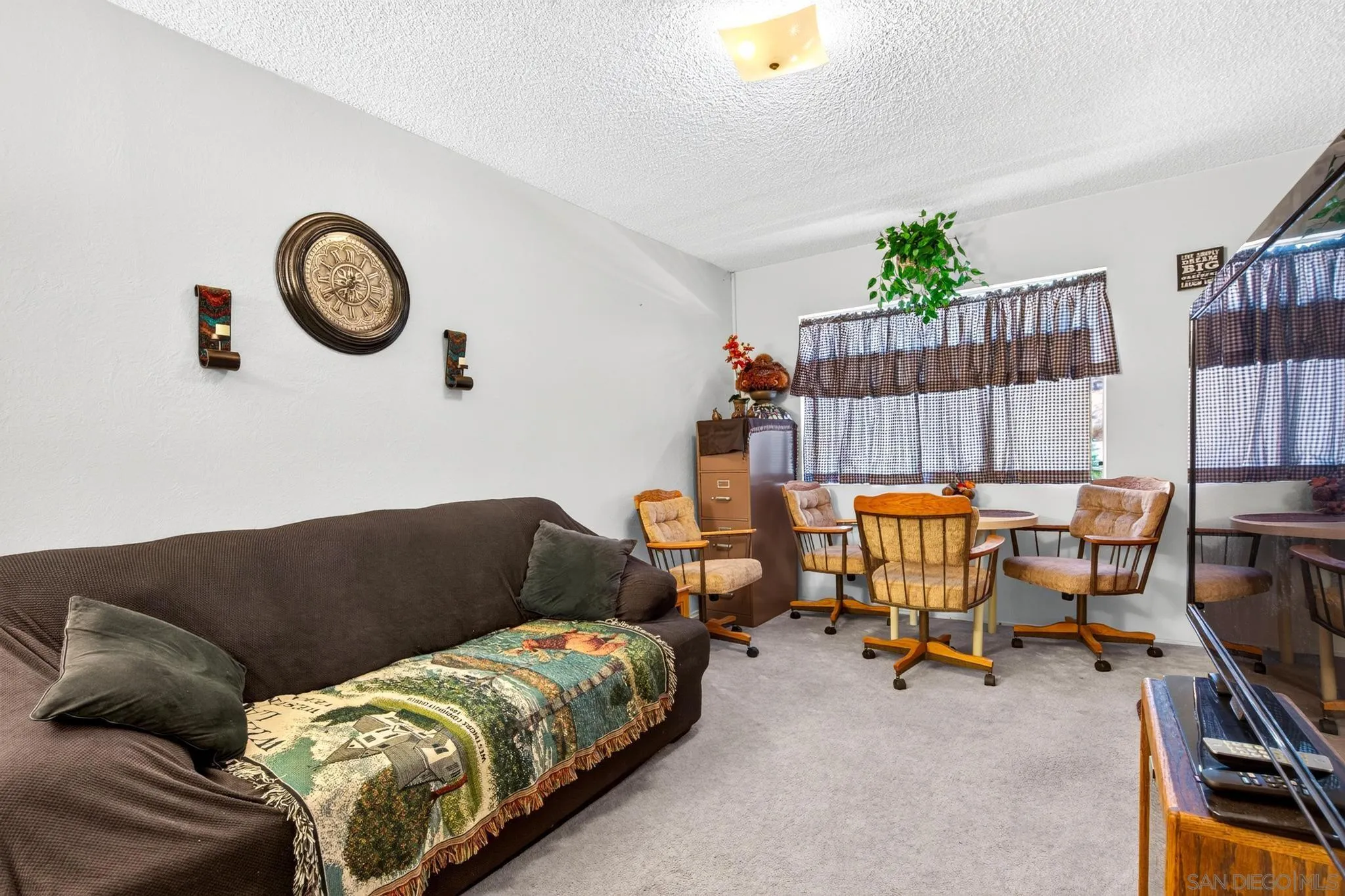 https://cdn.realtyfeed.com/cdn/127/260020259/a68f6971f9a992ba9baaa2797d0195ed.webp