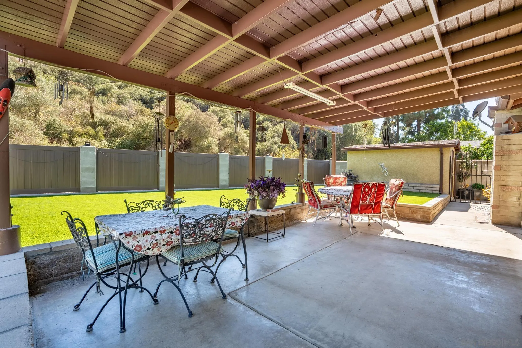 https://cdn.realtyfeed.com/cdn/127/260020259/e5de1c1a0fd2a6297ce7c7209a551aba.webp