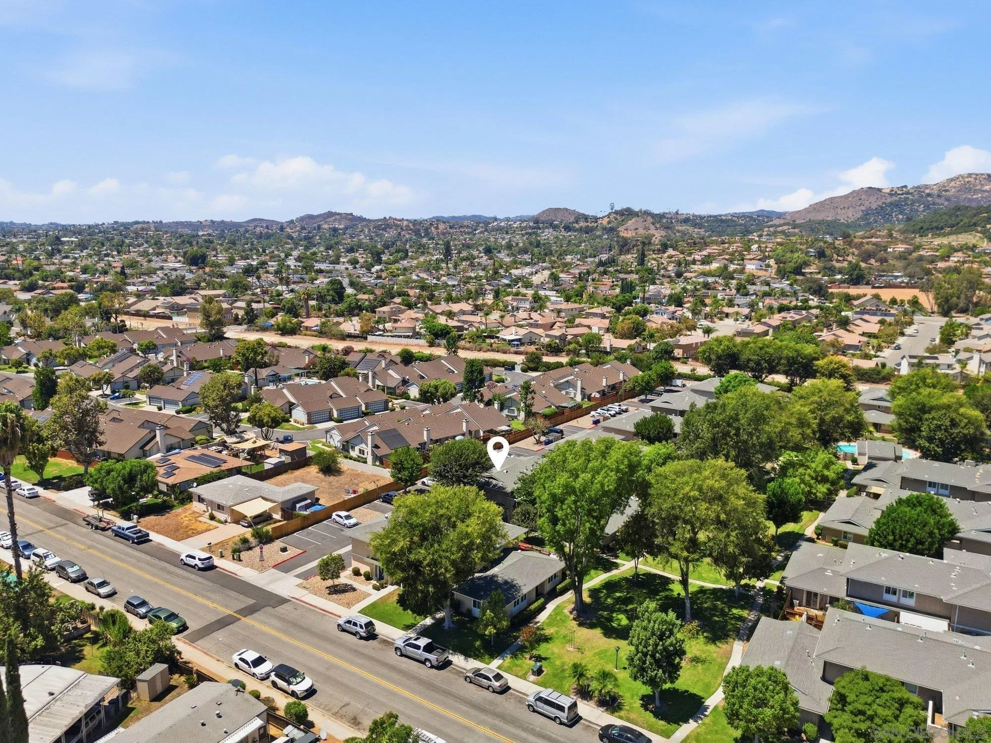 https://cdn.realtyfeed.com/cdn/127/260020265/56947a6b6a33002546b5fd9927eb81a8.webp