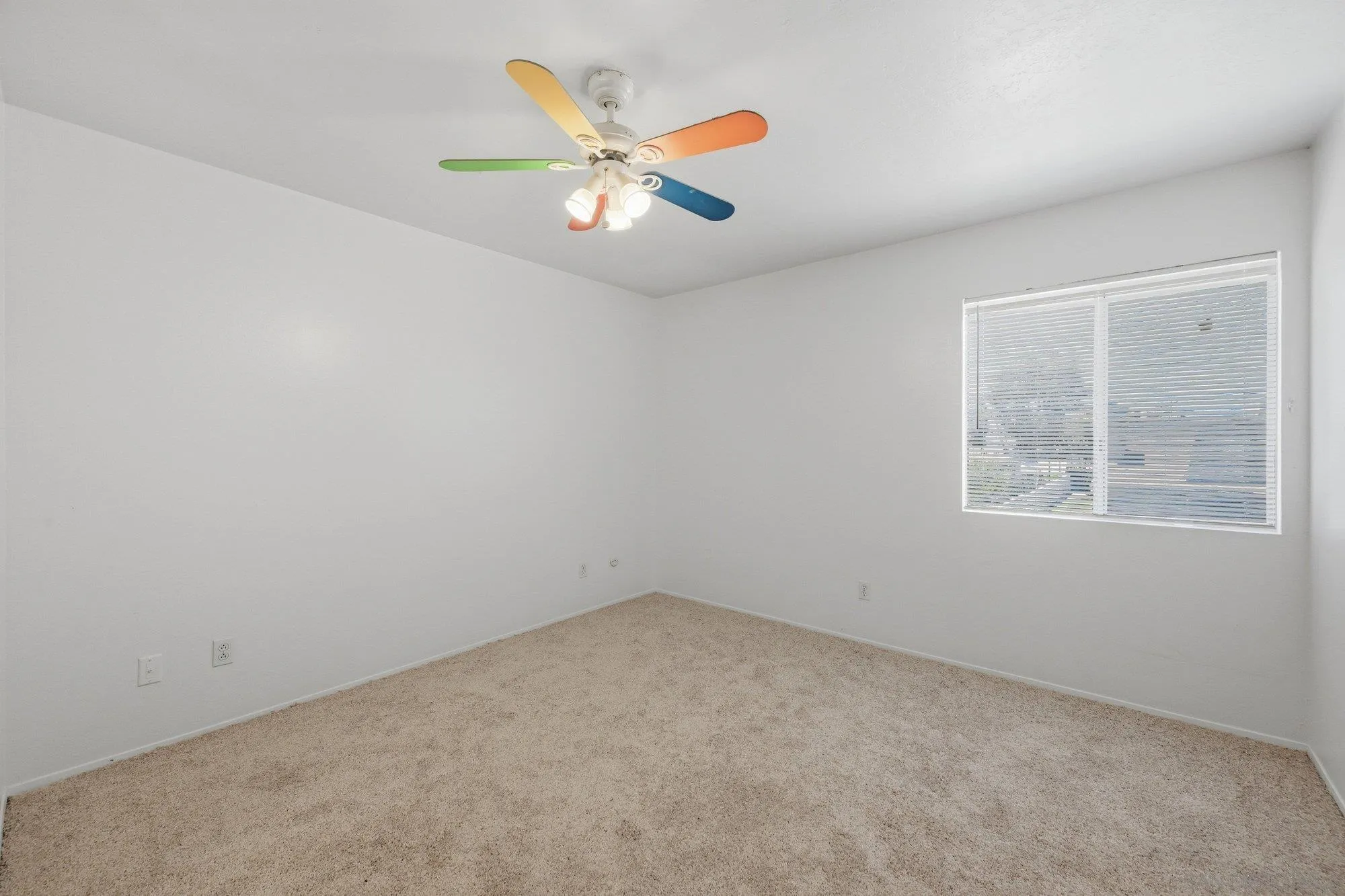 https://cdn.realtyfeed.com/cdn/127/260020265/a4ef02762146d5db3eb5634f03092b76.webp