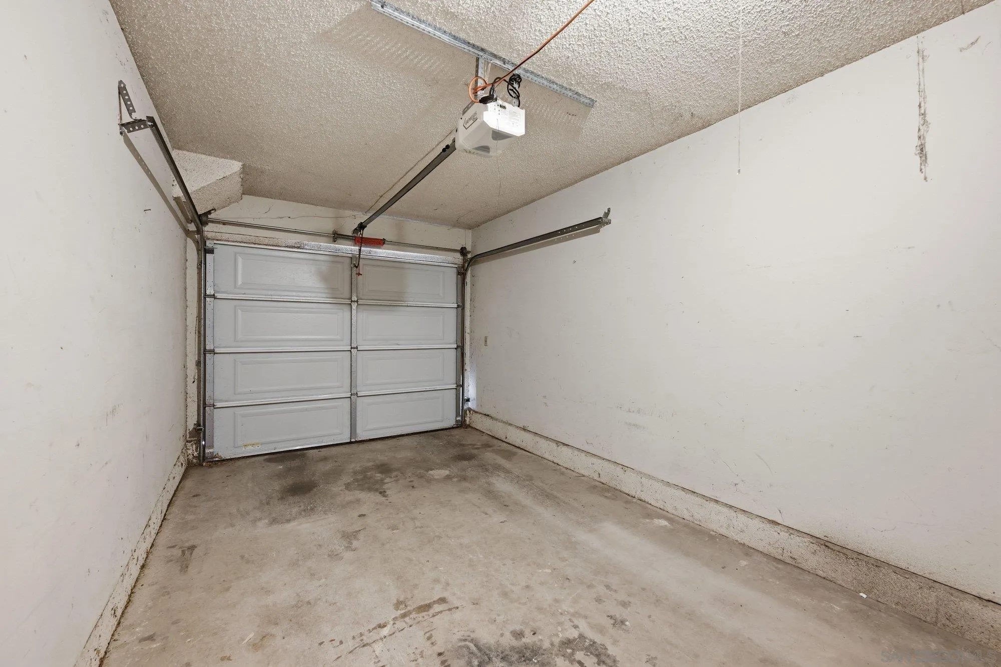https://cdn.realtyfeed.com/cdn/127/260020265/a71f33d27cbae43f15ed0ed597335290.webp