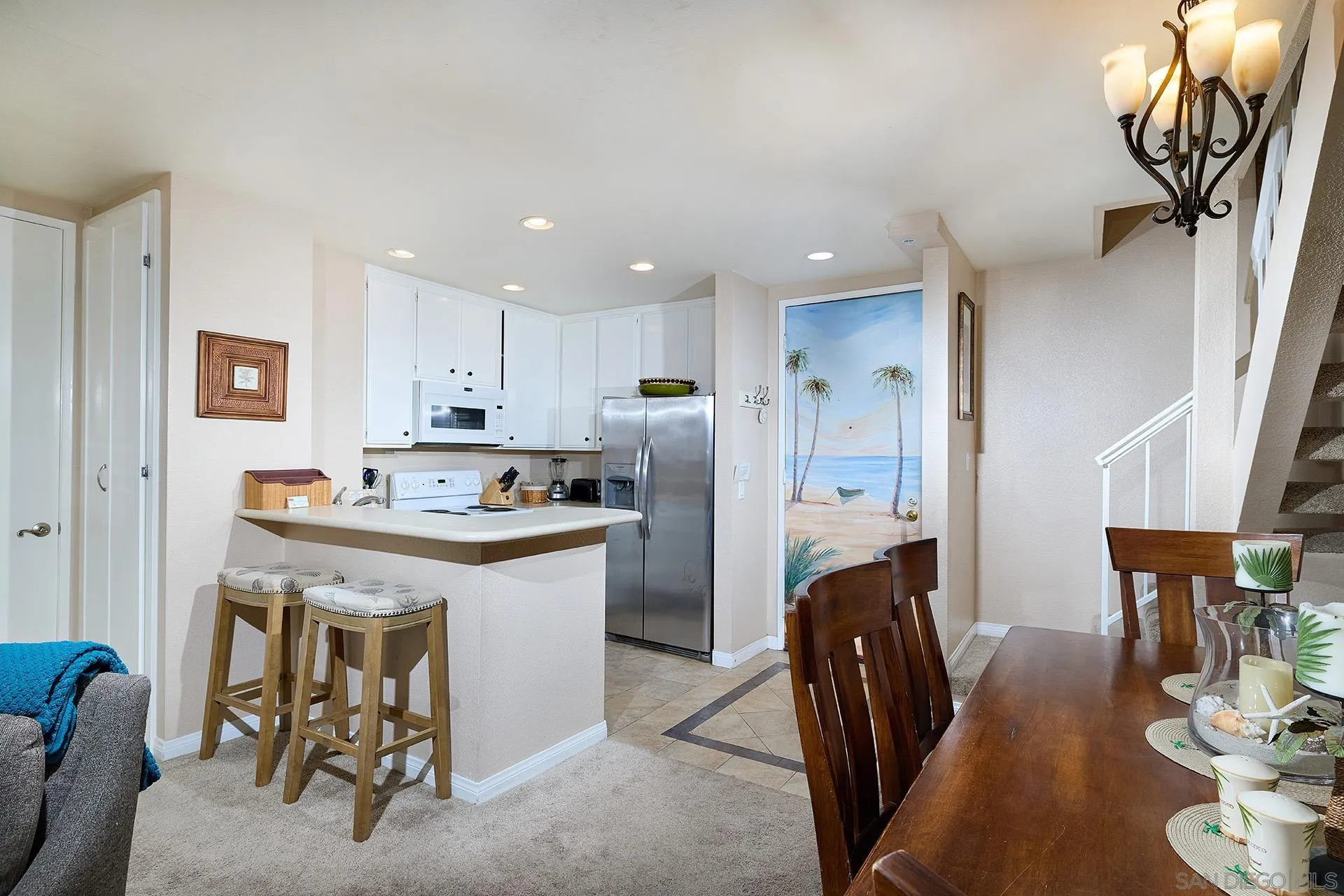 https://cdn.realtyfeed.com/cdn/127/260020271/3f7bbc8f8d5531b714641589c11b0597.webp