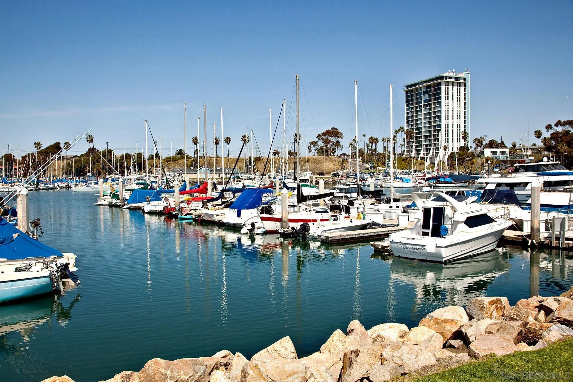 https://cdn.realtyfeed.com/cdn/127/260020271/c30eabc19a573433c136ddd03e03f048.webp