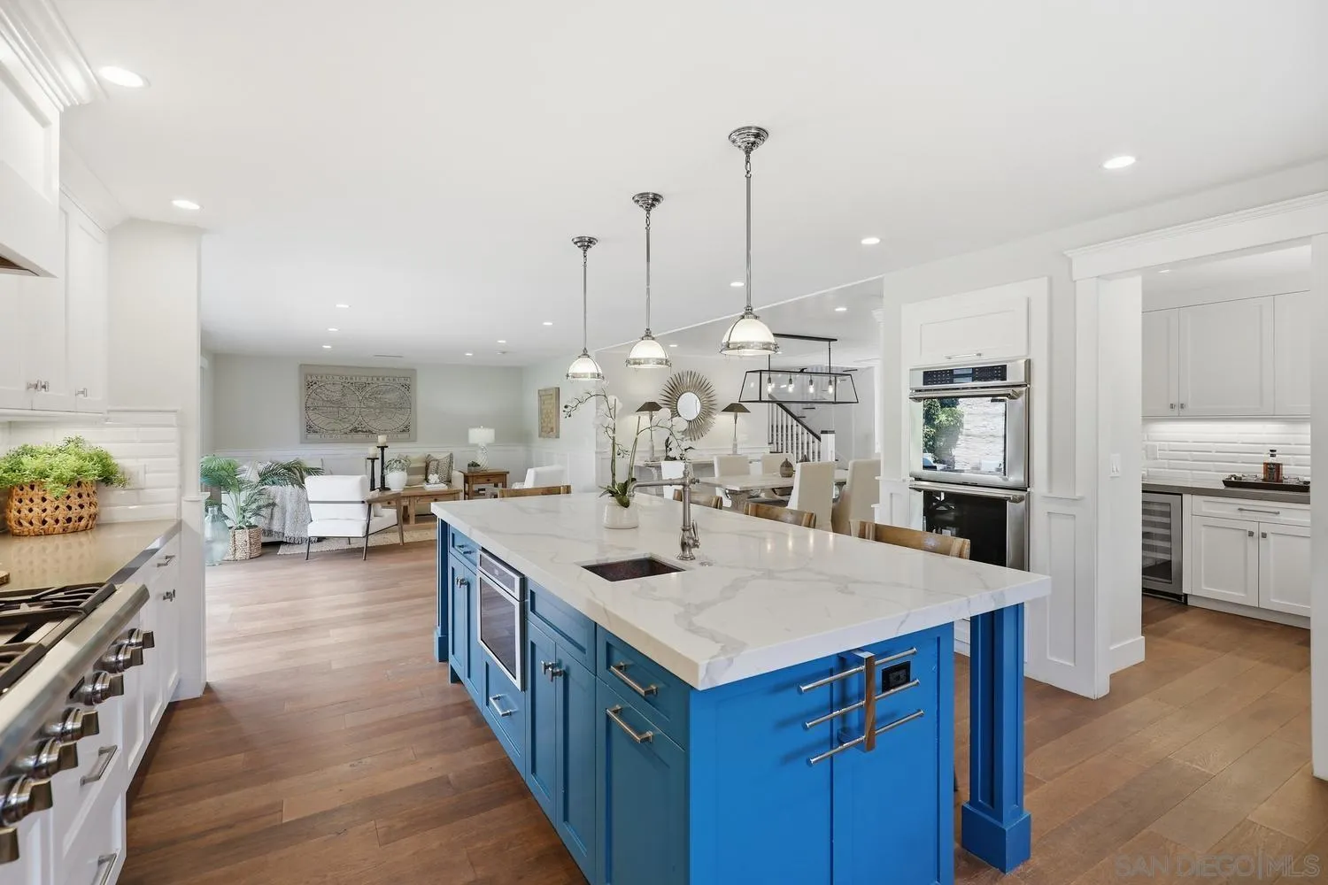 https://cdn.realtyfeed.com/cdn/127/260020272/243e8d4a784b16feaa74cde63194f8a9.webp