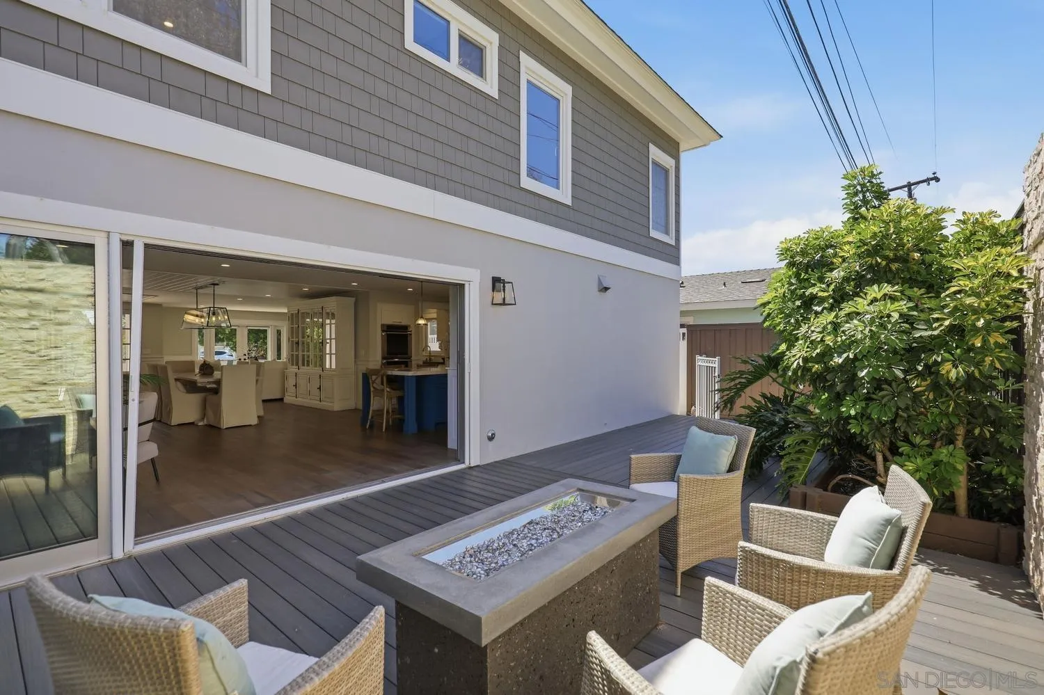 https://cdn.realtyfeed.com/cdn/127/260020272/25a20d389b735bac88252afde30e32eb.webp
