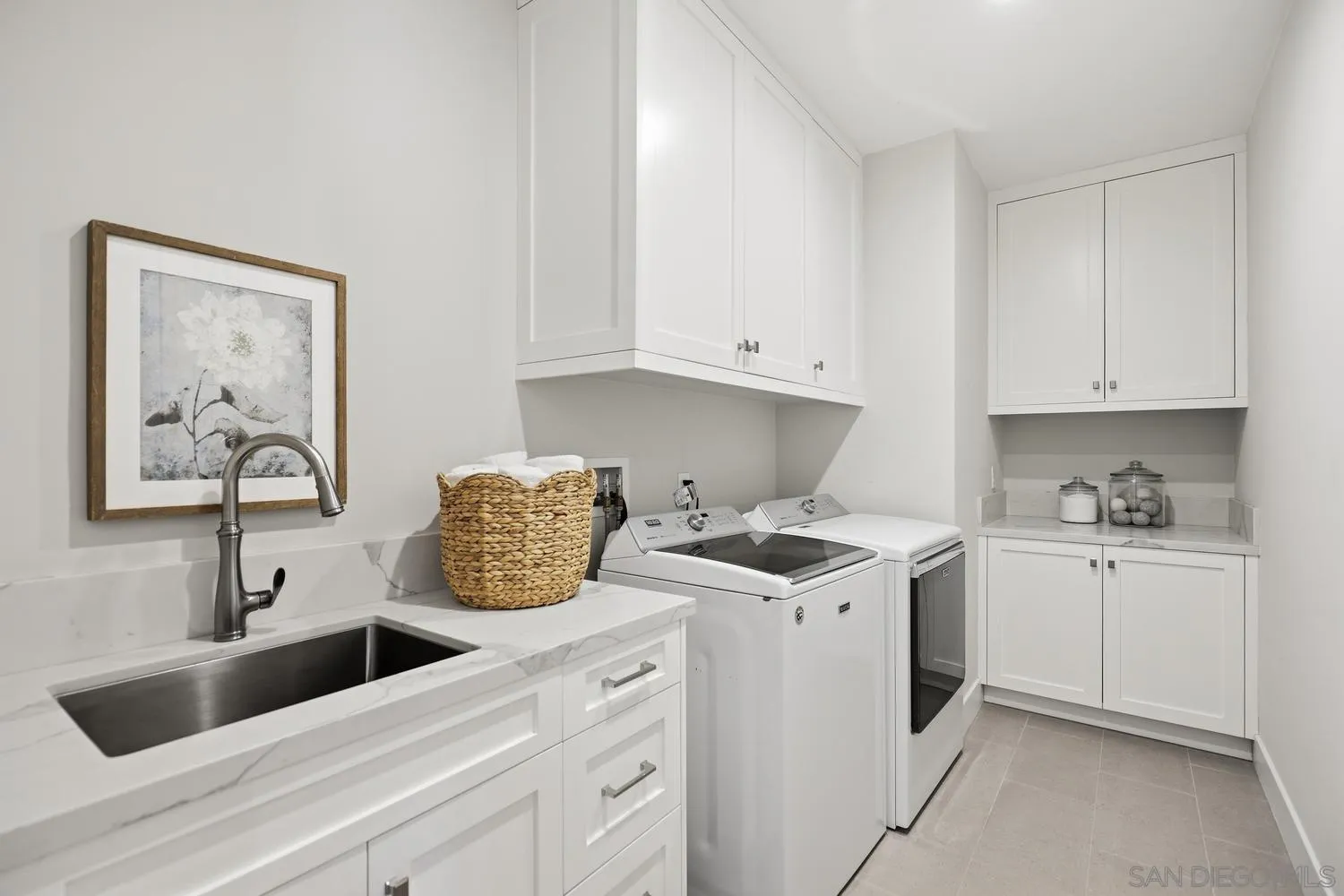 https://cdn.realtyfeed.com/cdn/127/260020272/9617c416c75d8c45a1ef385ed2b486e3.webp
