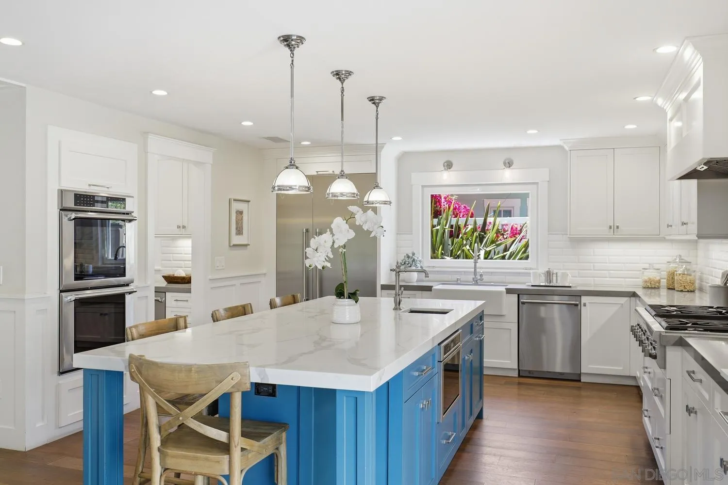 https://cdn.realtyfeed.com/cdn/127/260020272/9bd0141afeb2fbc5a5cf1c3305aafe29.webp