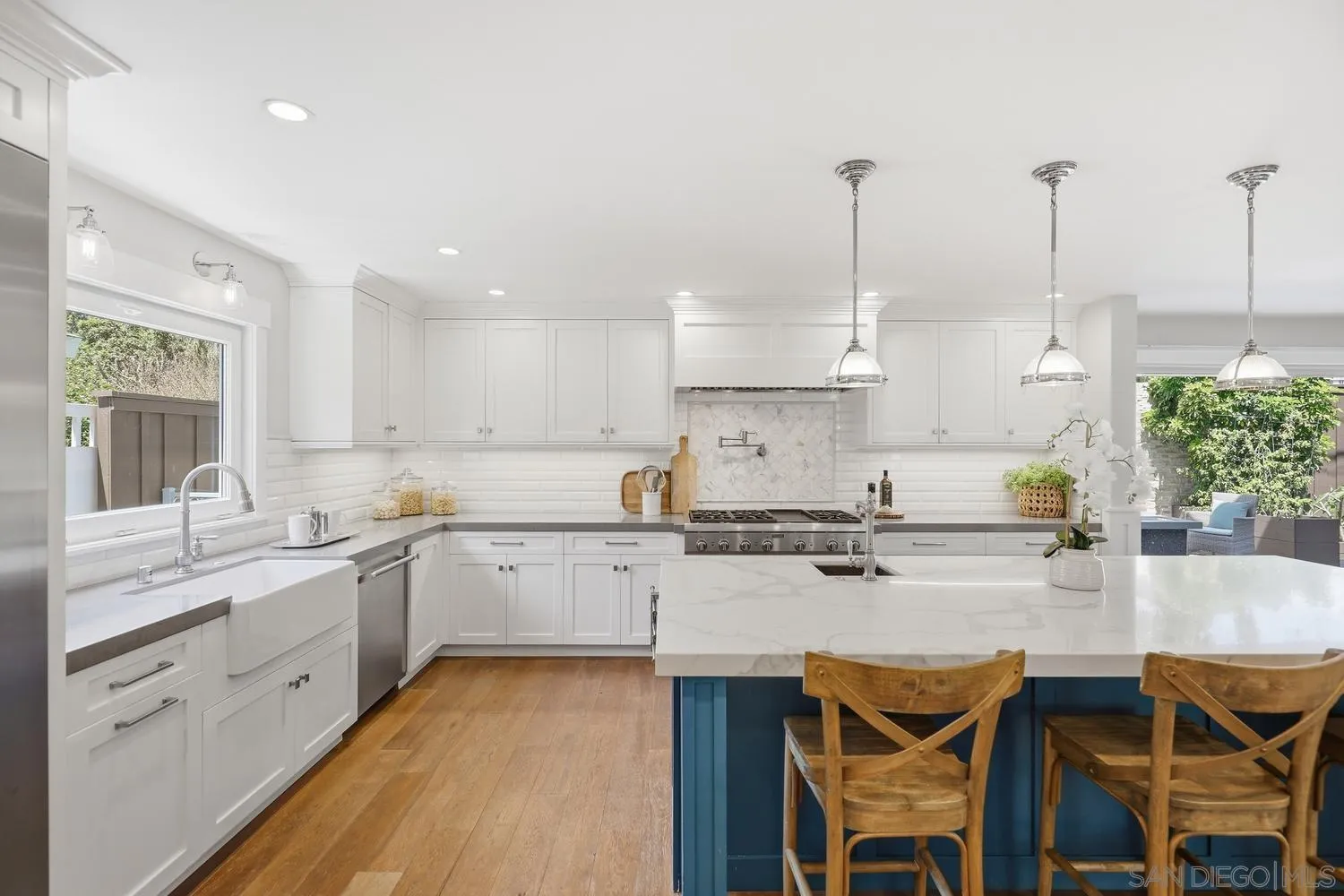 https://cdn.realtyfeed.com/cdn/127/260020272/bca4d4eaebf6f01e41408b707e5a777b.webp