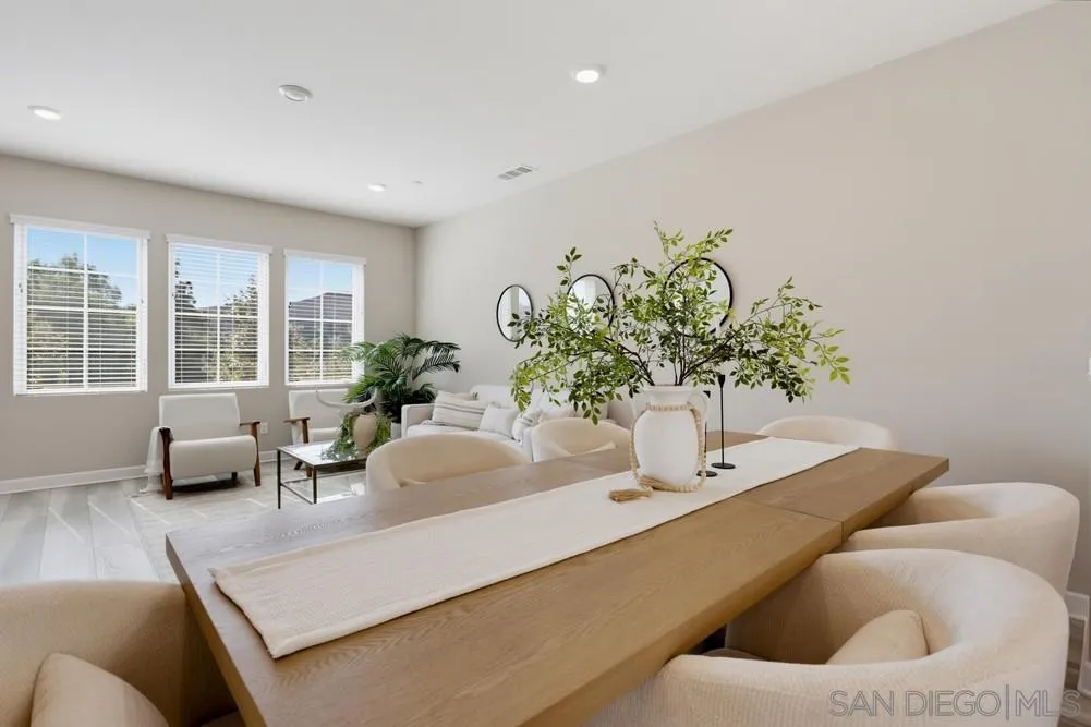 Photo #13: 260020273 Listing: Photo #13