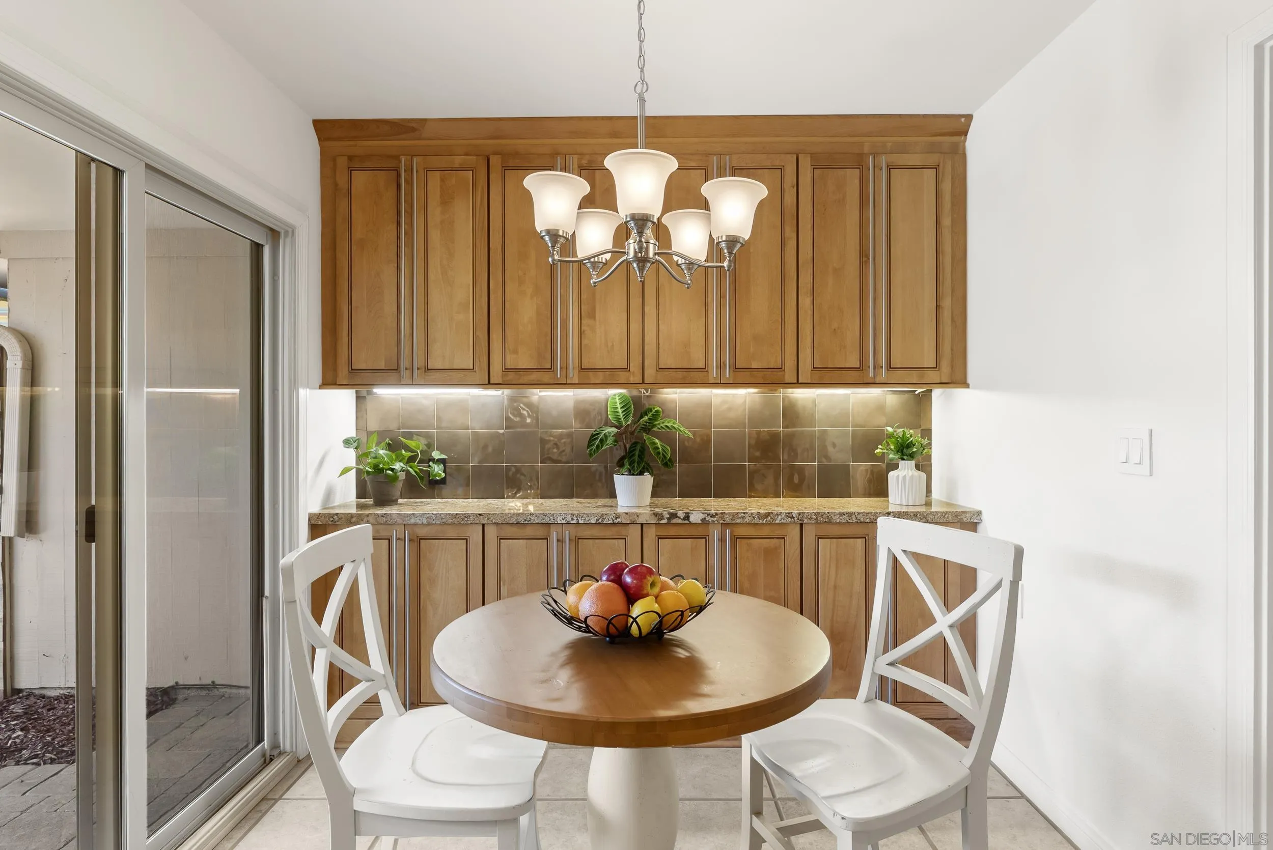 https://cdn.realtyfeed.com/cdn/127/260020278/b9978c9337a7fcd8c67f1e3bf77c7ae9.webp