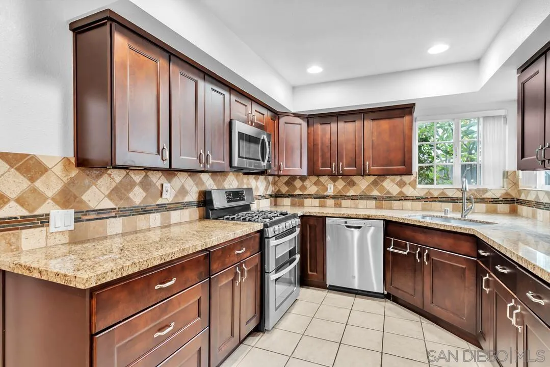 Photo #10: 260020279 Listing: Photo #10
