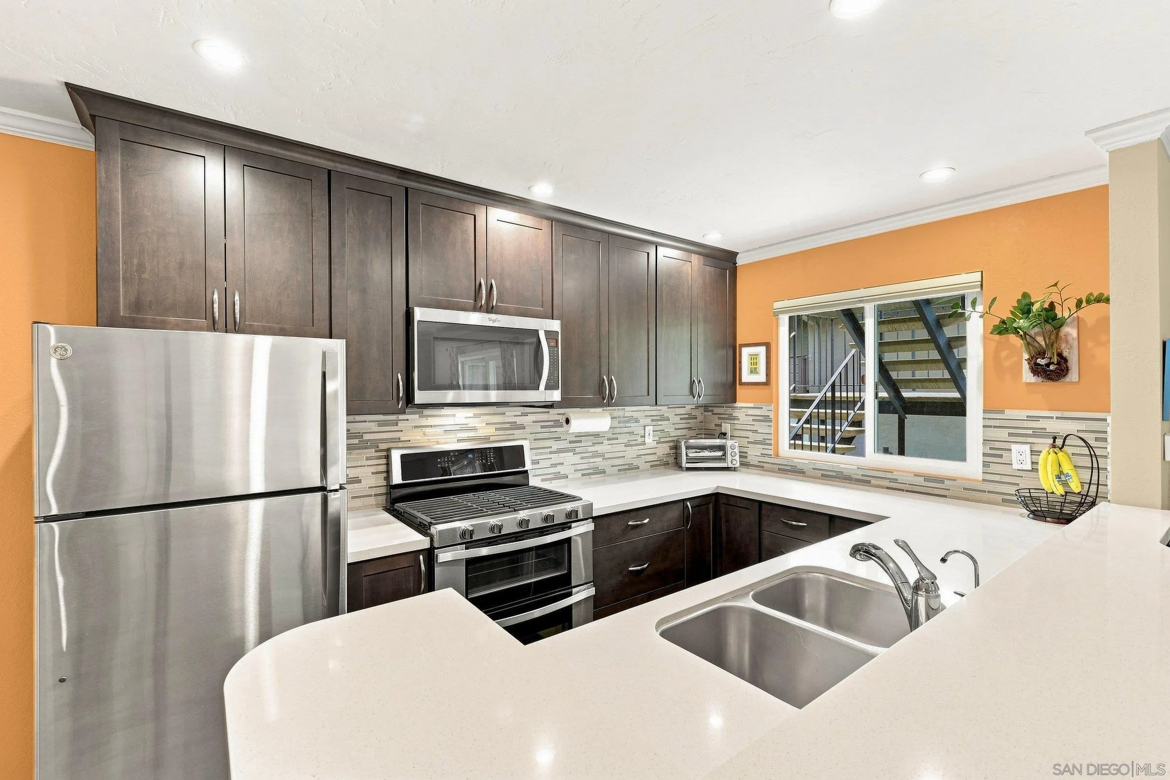 Photo #13: 260020281 Listing: Photo #13