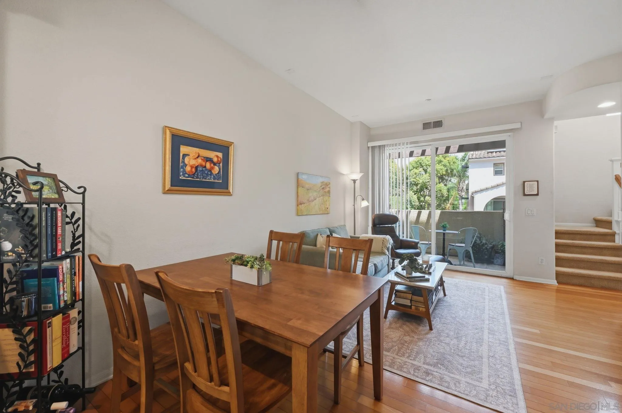 Photo #6: 260020282 Listing: Photo #6