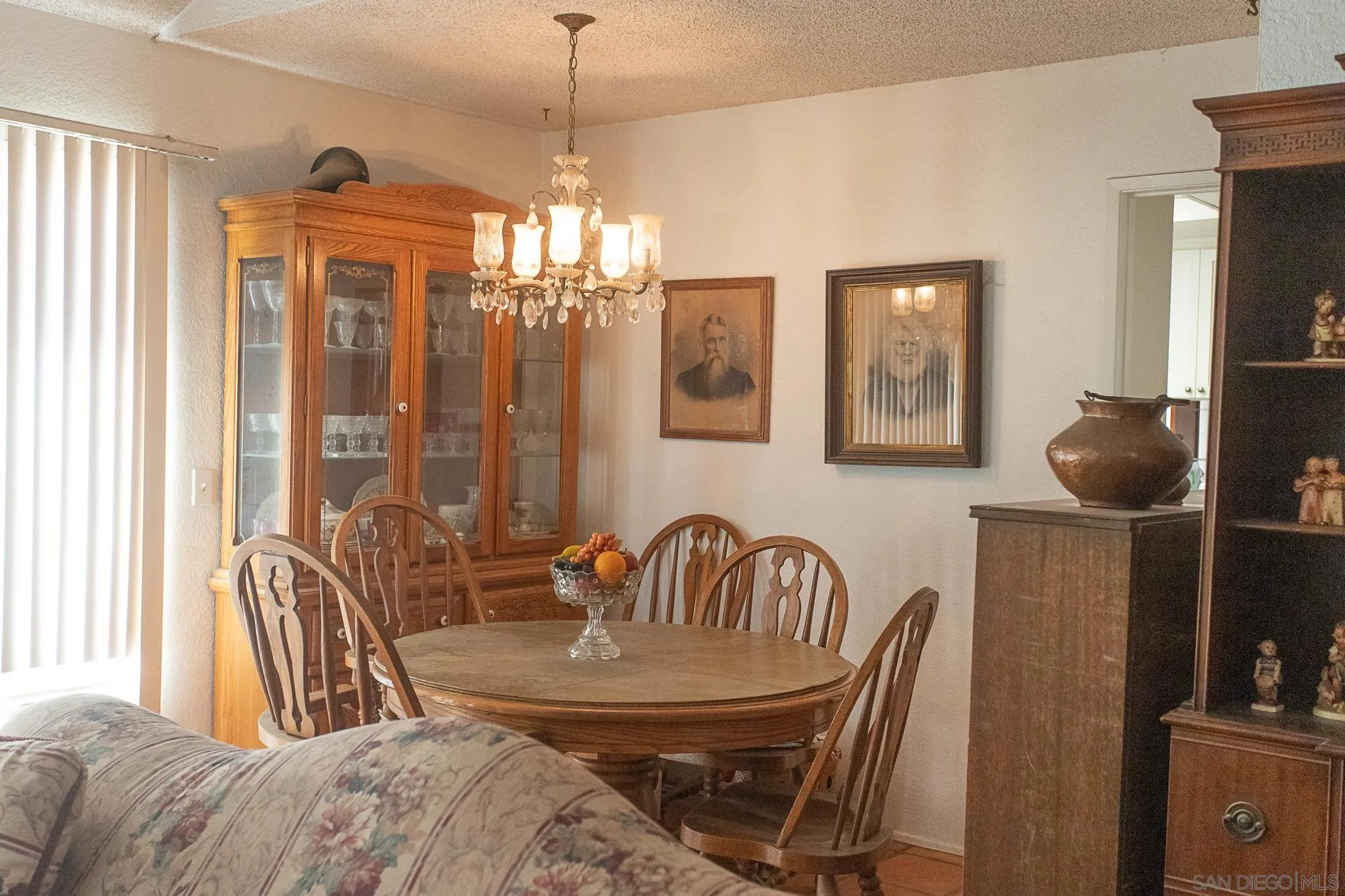 https://cdn.realtyfeed.com/cdn/127/260020285/4cda9e1a1882568004b06a7aee7ac750.webp