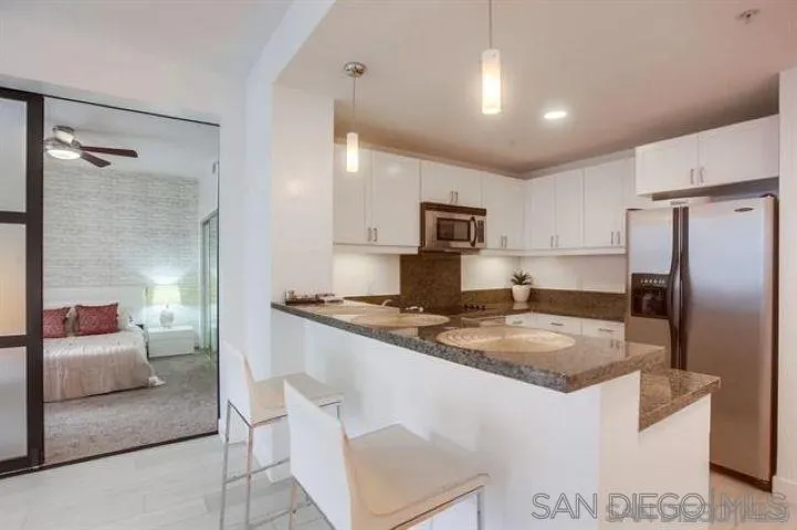 1150 J St #418, San Diego, CA 92101, photo 16