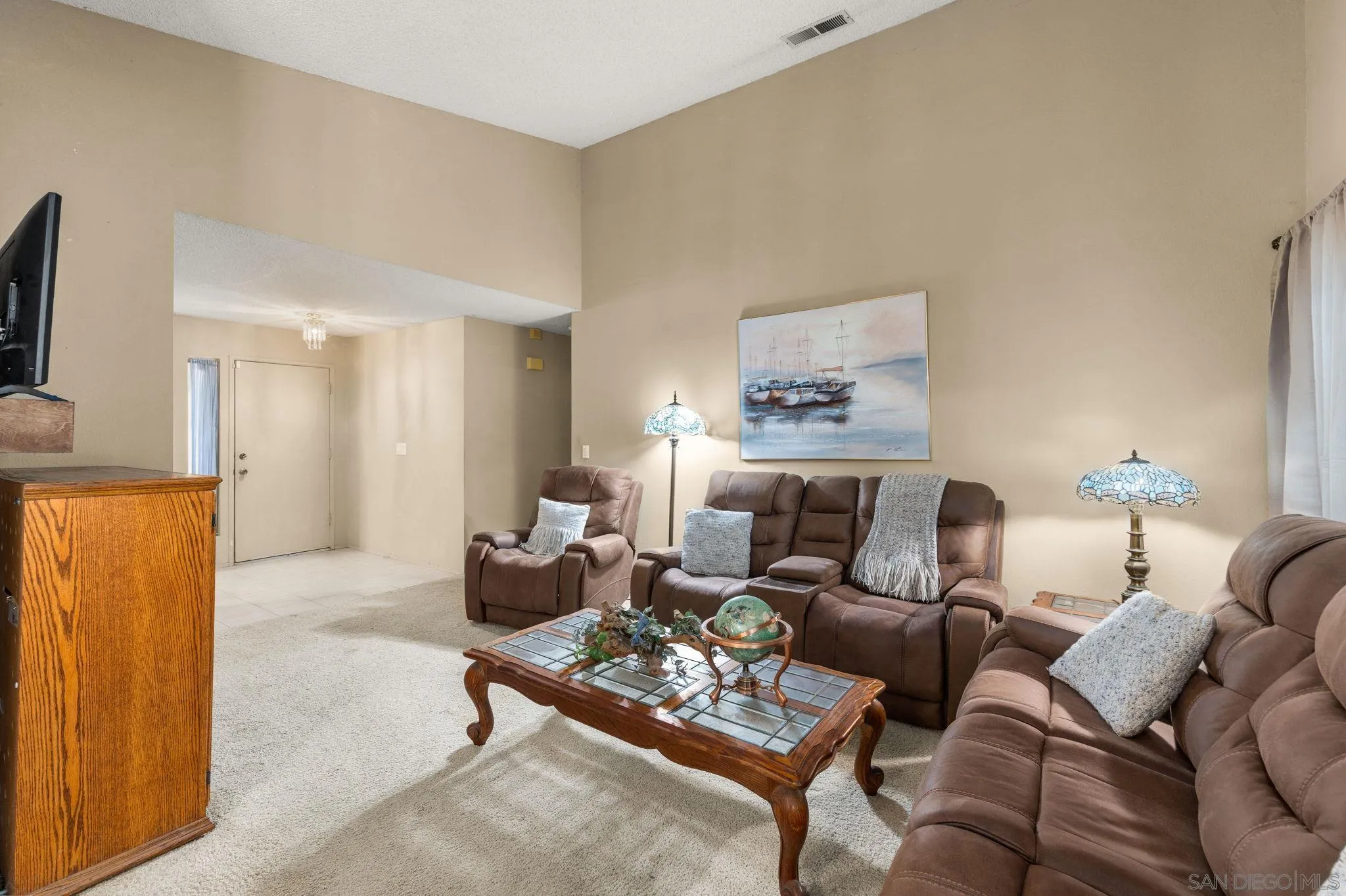 4917 Glenhaven Dr., Oceanside, CA 92056 - Photo 4 of 26, Oceanside, CA