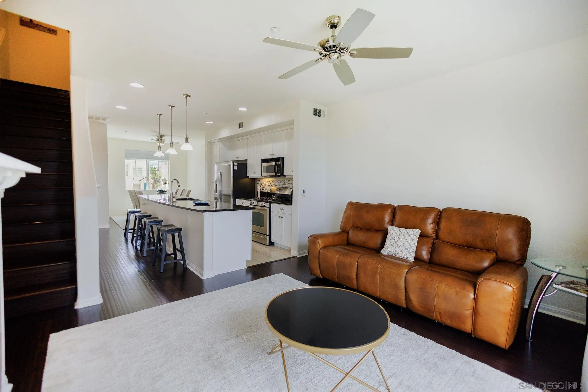 Photo #8: 260020291 Listing: Photo #8