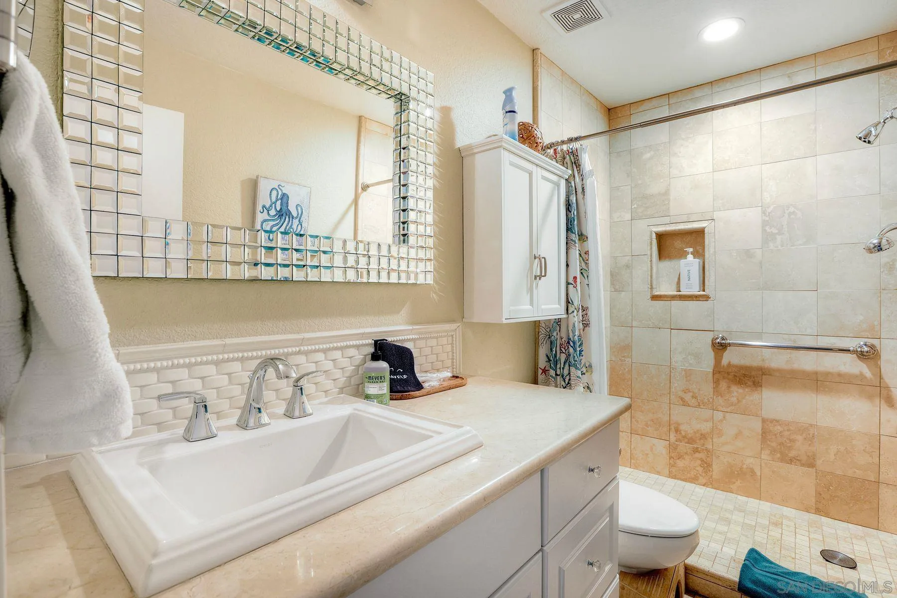 Photo #23: 260020292 Listing: Photo #23