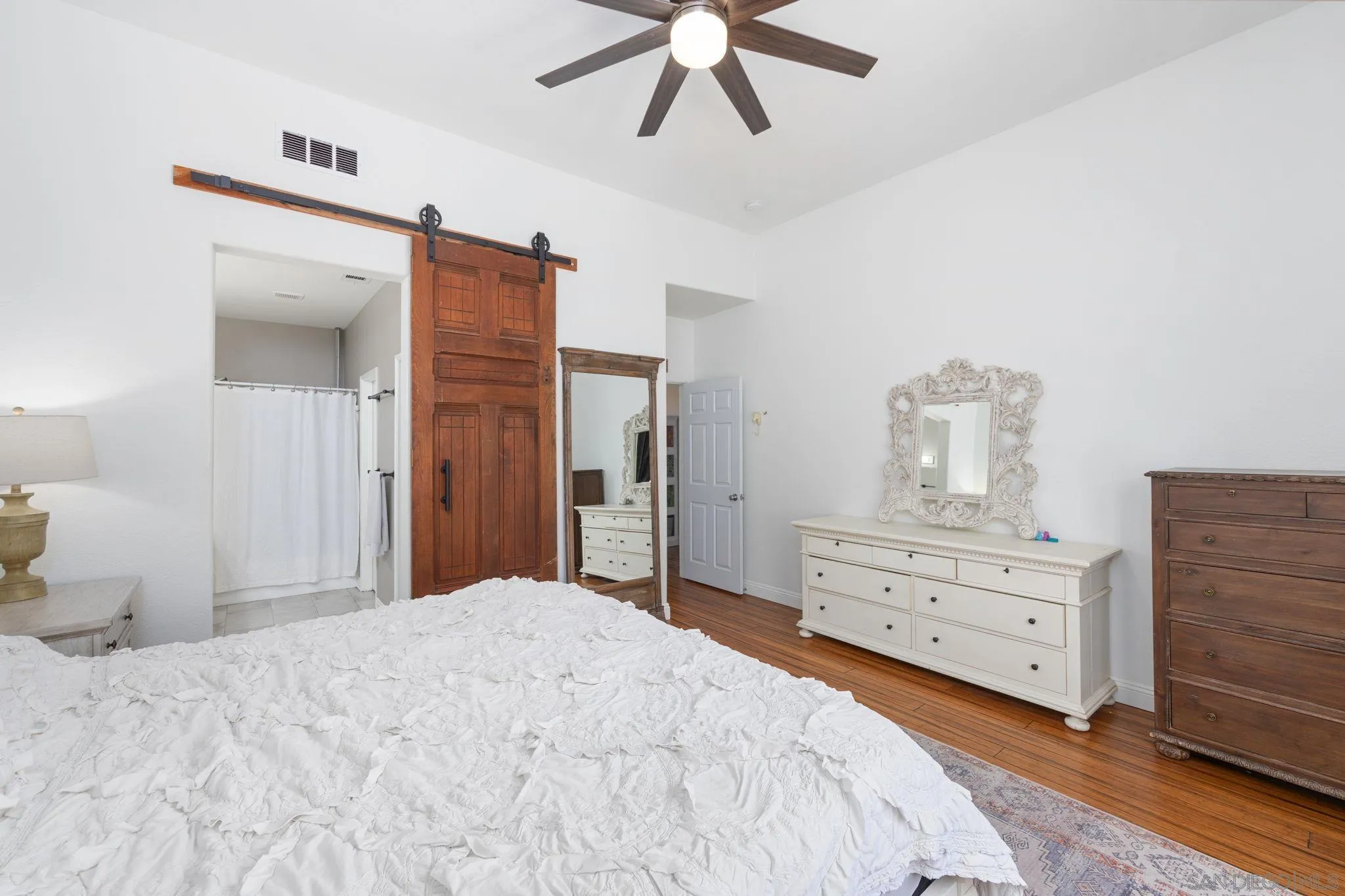 Photo #24: 260020294 Listing: Photo #24
