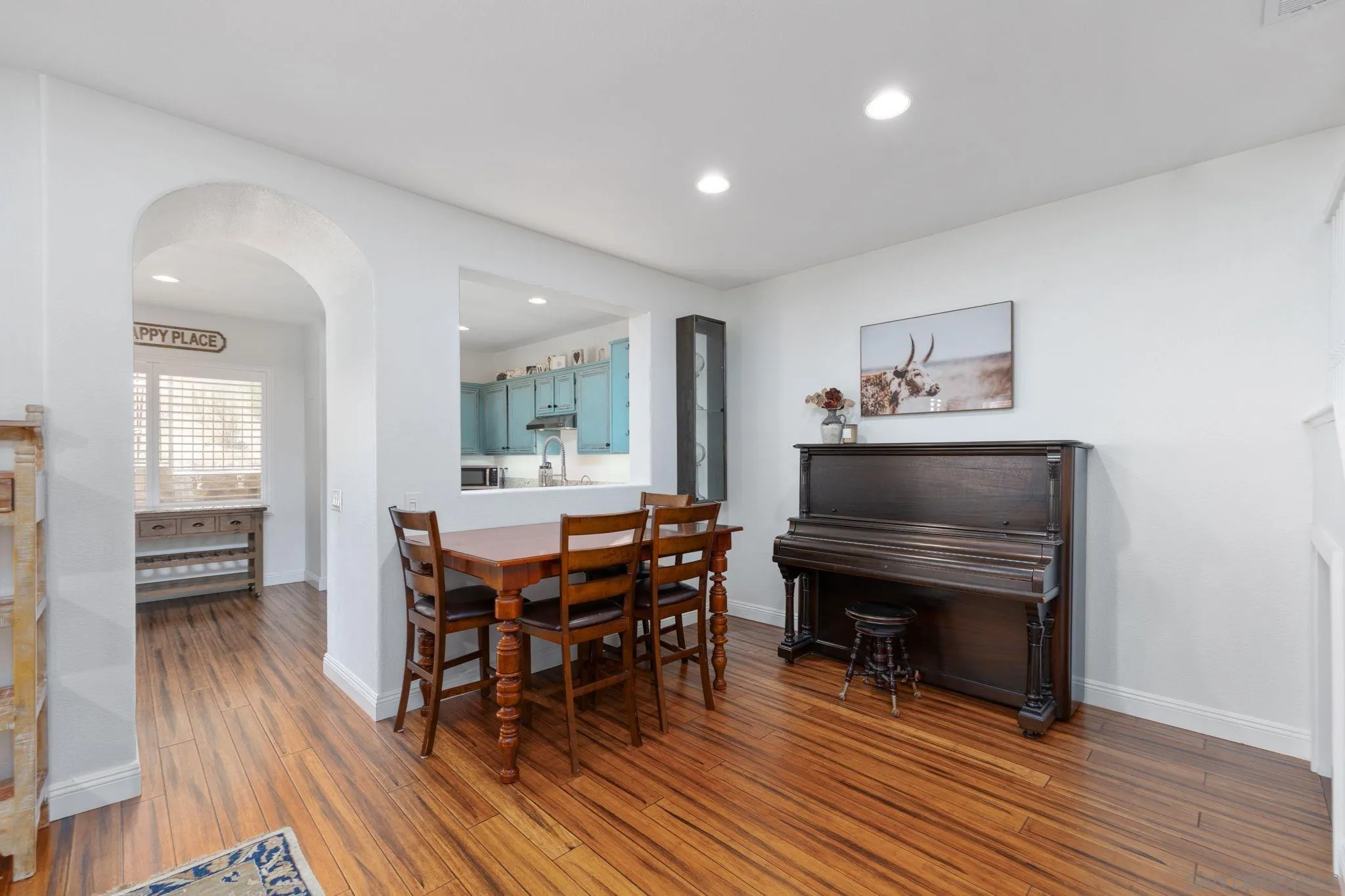 Photo #9: 260020294 Listing: Photo #9