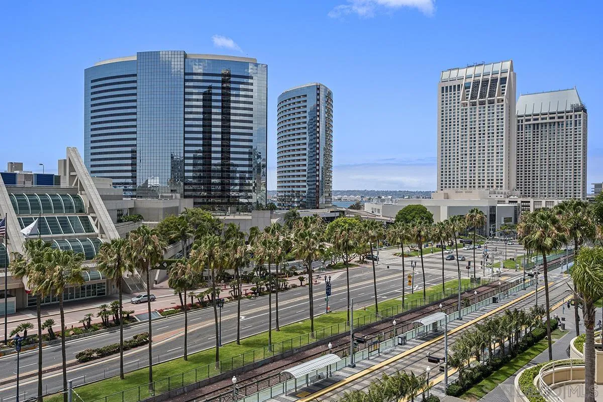 200 Harbor Drive Unit 703, San Diego, CA 92101 - Main photo, San Diego, CA