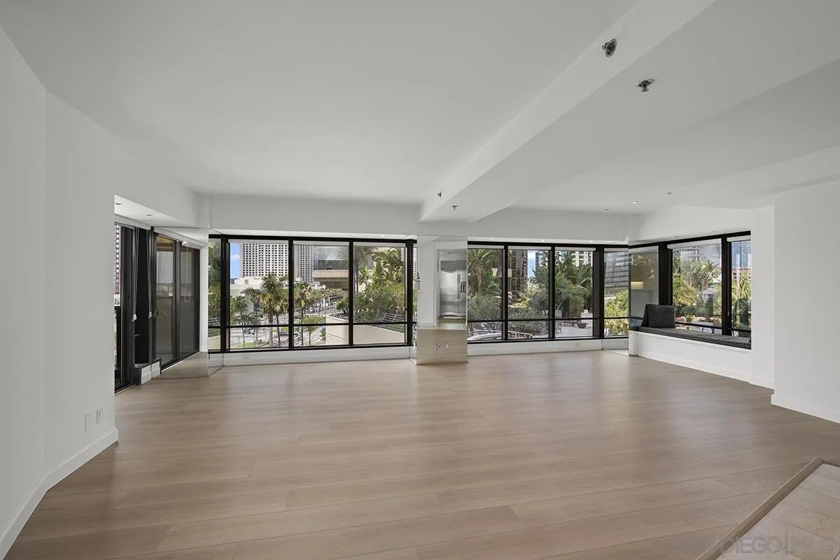 https://cdn.realtyfeed.com/cdn/127/260020295/8356c474dddae9270942972b6297b9f9.webp