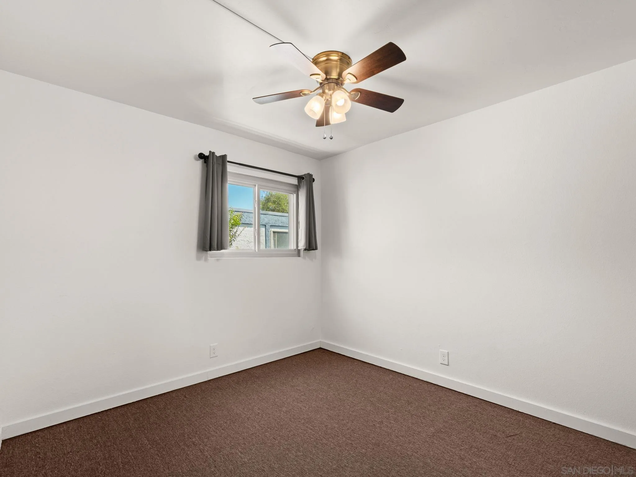 Photo #27: 260020296 Listing: Photo #27