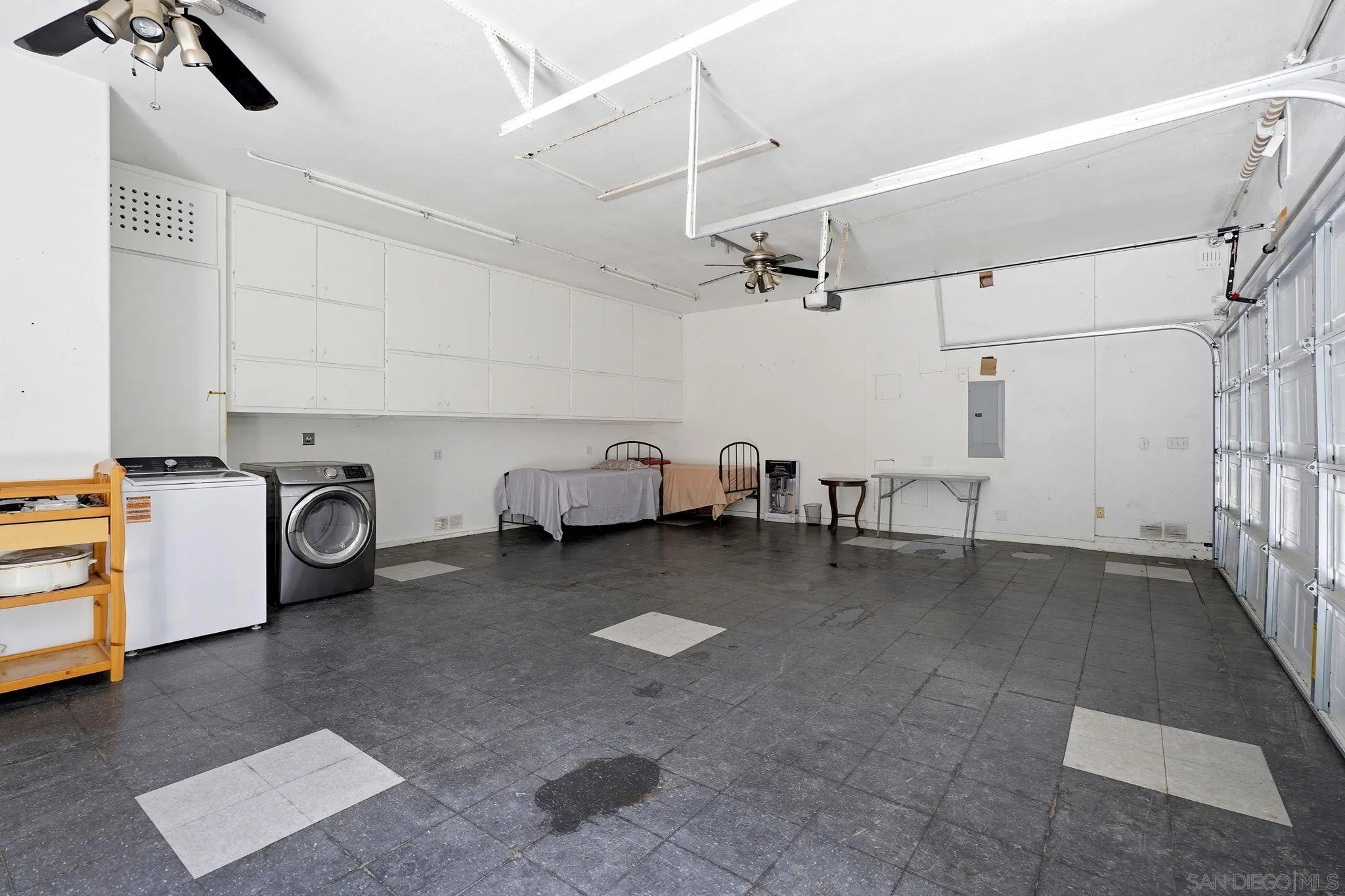 https://cdn.realtyfeed.com/cdn/127/260020299/791b10c0550ee1b215c5bebd6b800b1d.webp