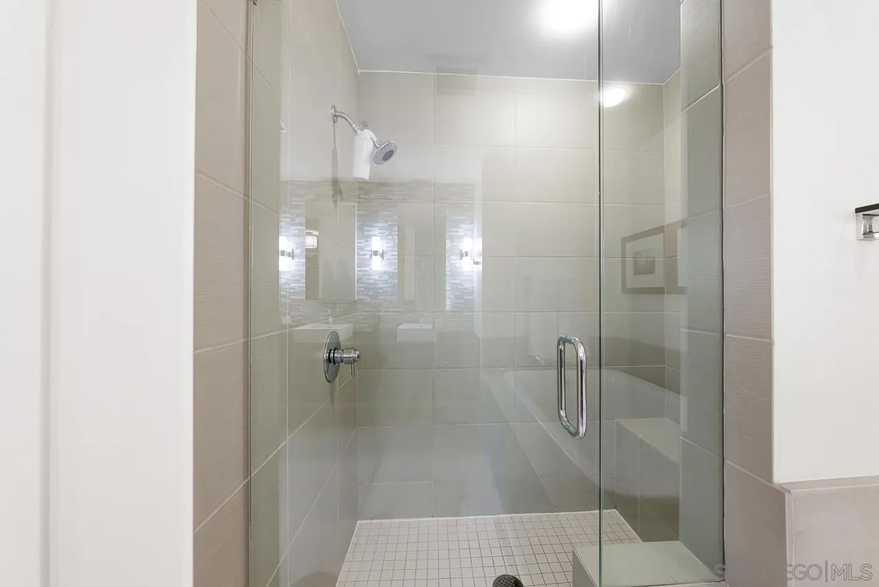 Photo #31: 2600203 Listing: Photo #31