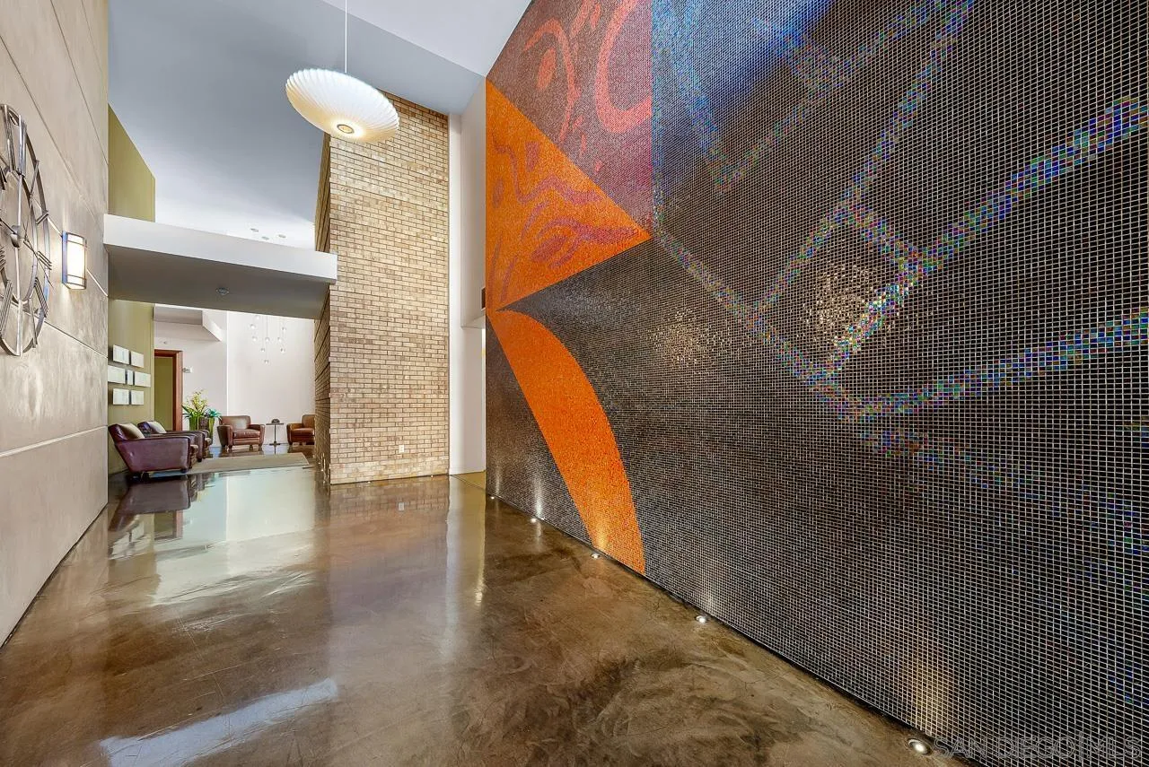 Photo #4: 2600203 Listing: Photo #4