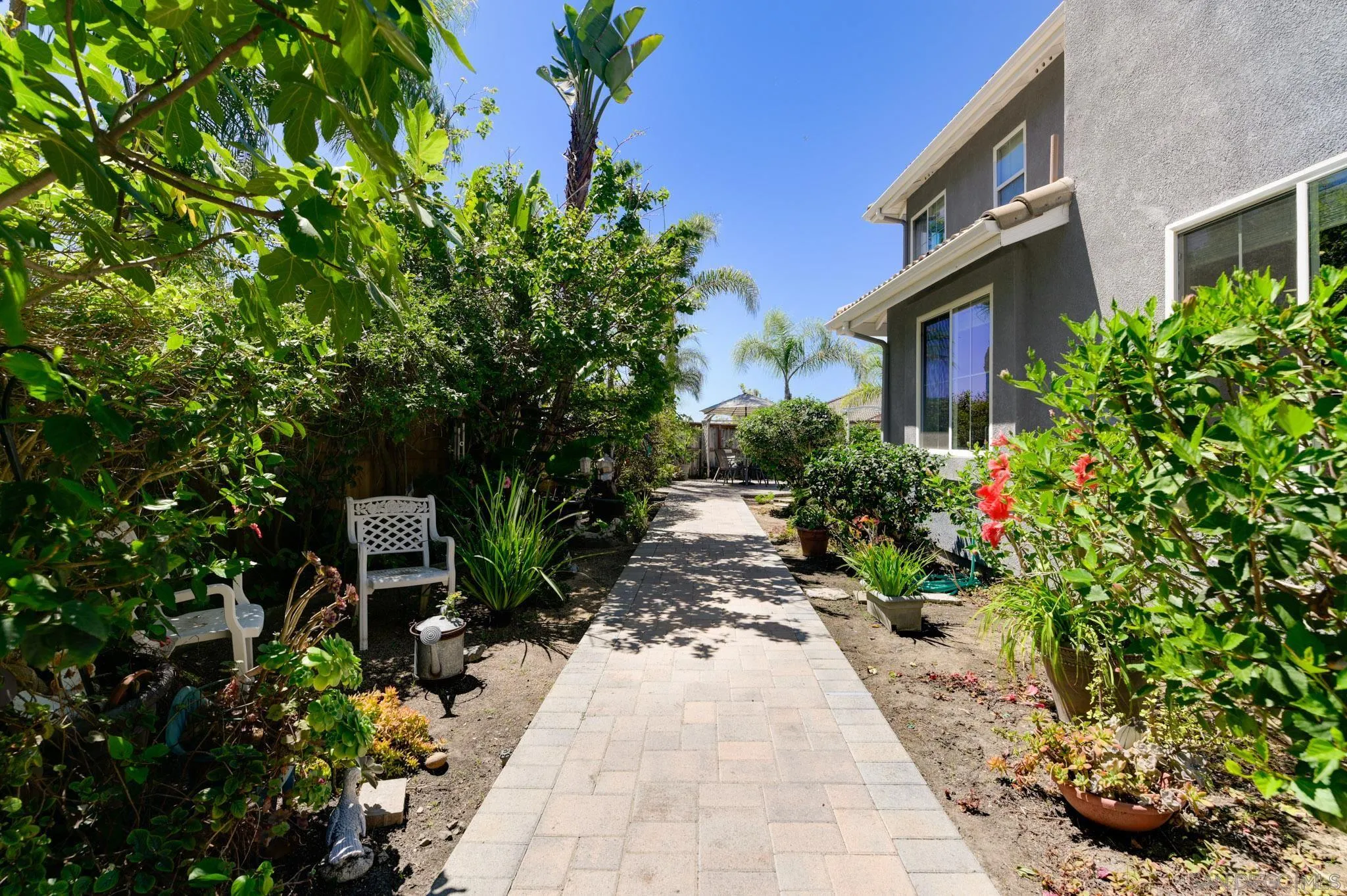 https://cdn.realtyfeed.com/cdn/127/260020300/208986ec80b6ce27419c8fc0198d82f9.webp