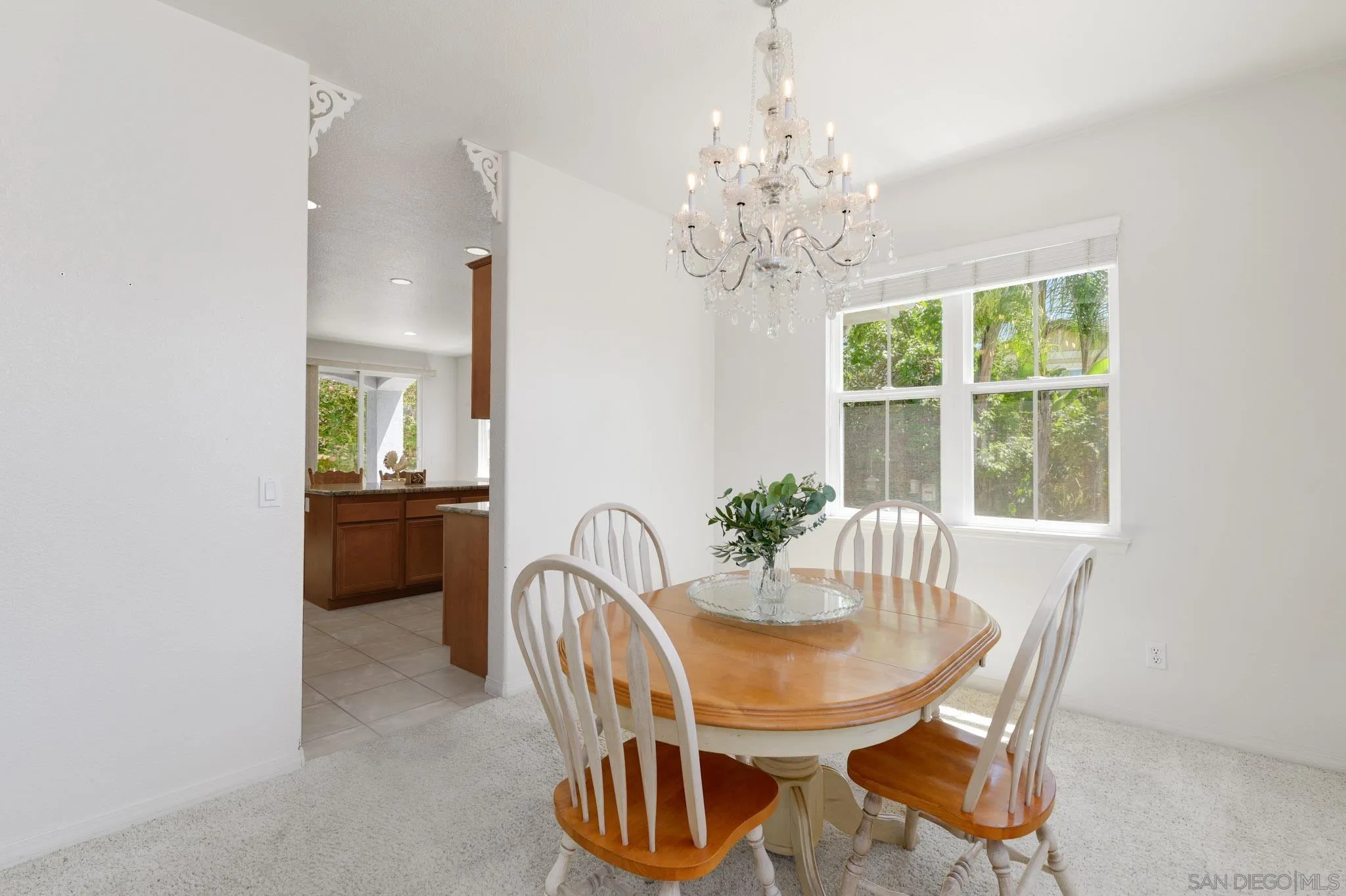 https://cdn.realtyfeed.com/cdn/127/260020300/4ef964e5efe3f18c29293c06d731f4ff.webp